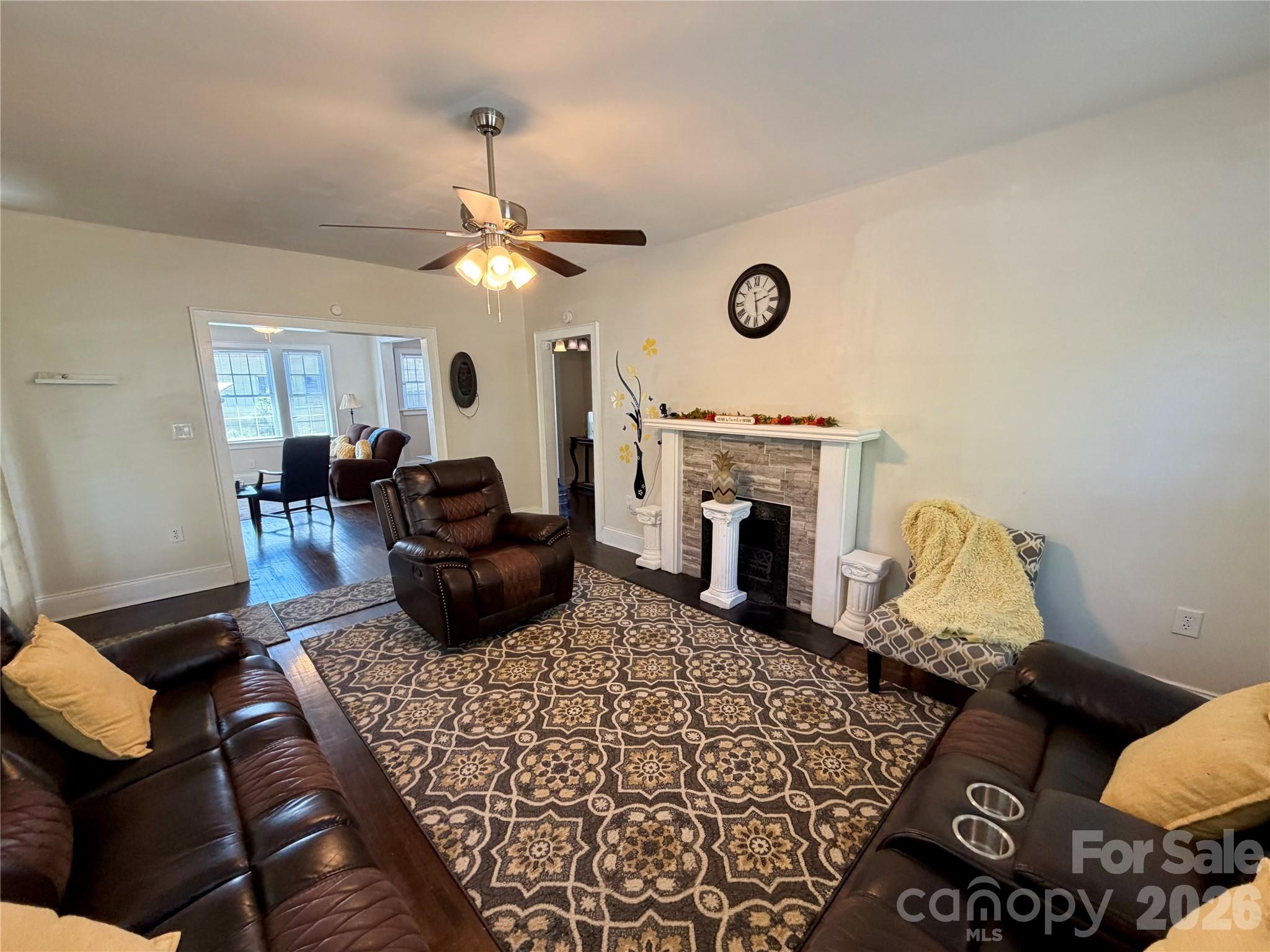 715 E Marion Street — Shelby