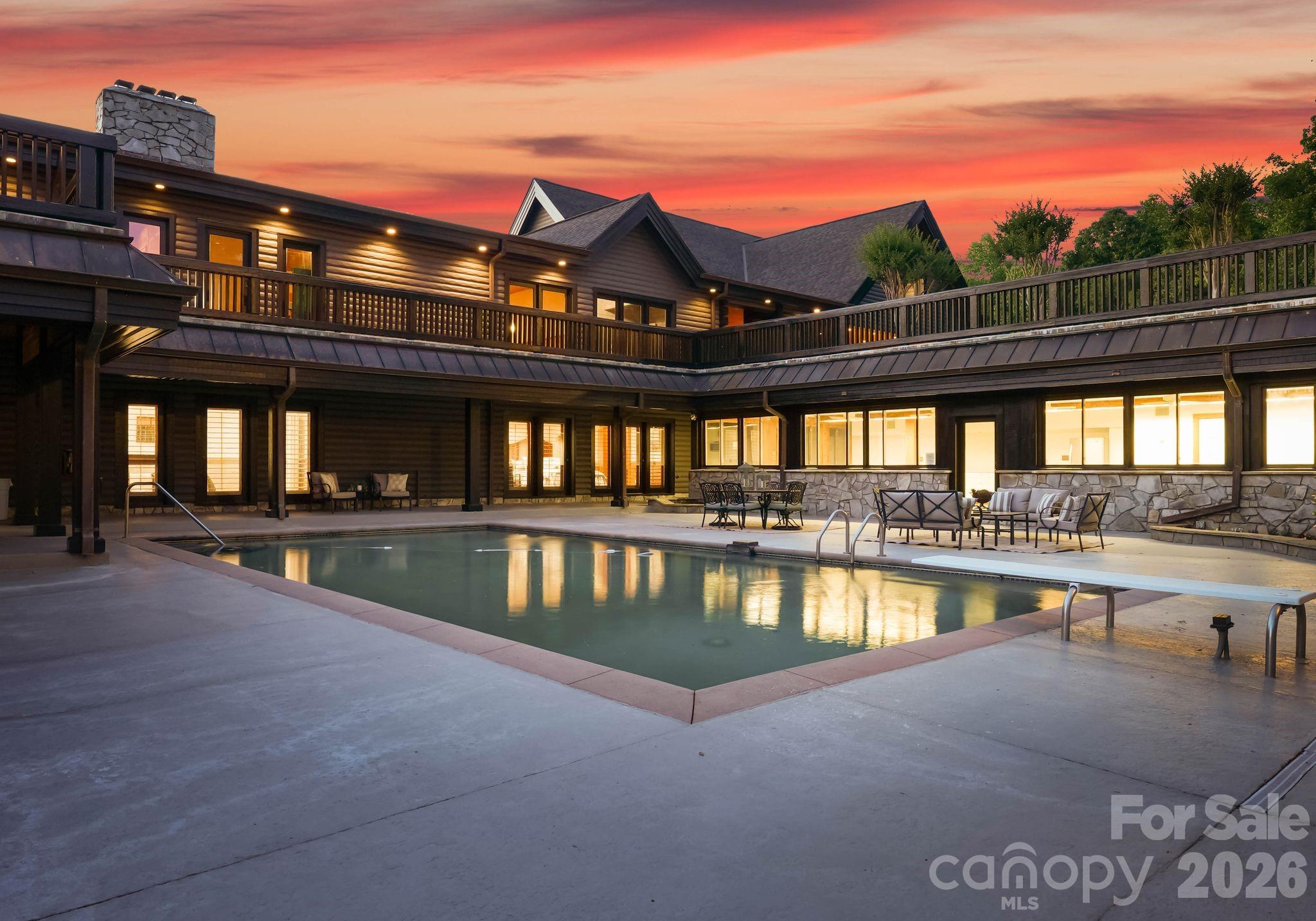 9715 Nine Eagles Lane — Charlotte