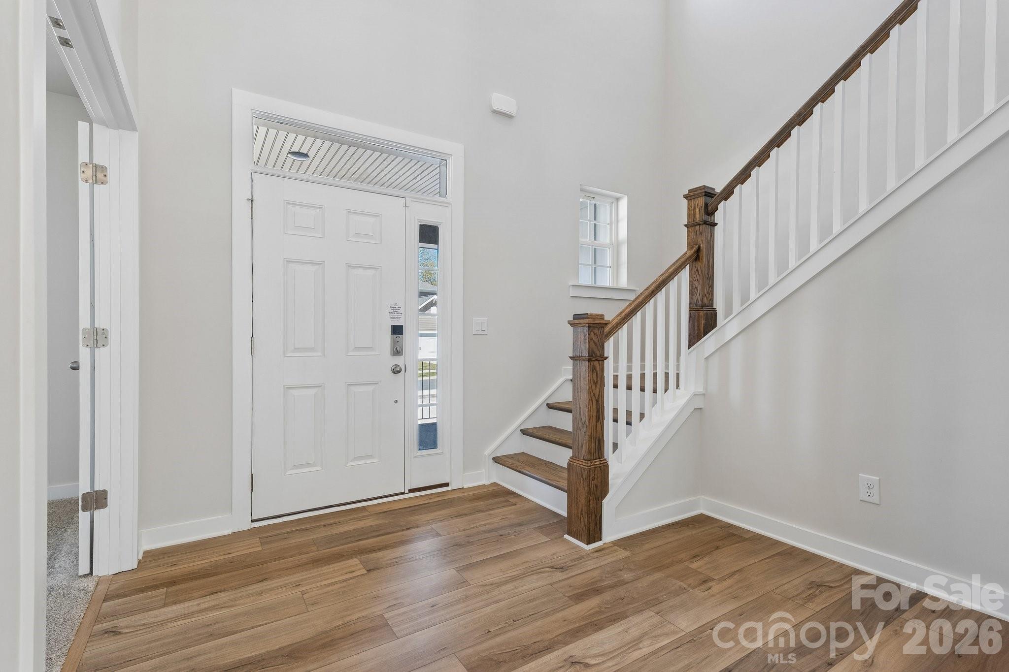 204 E Warfield Drive — Mooresville