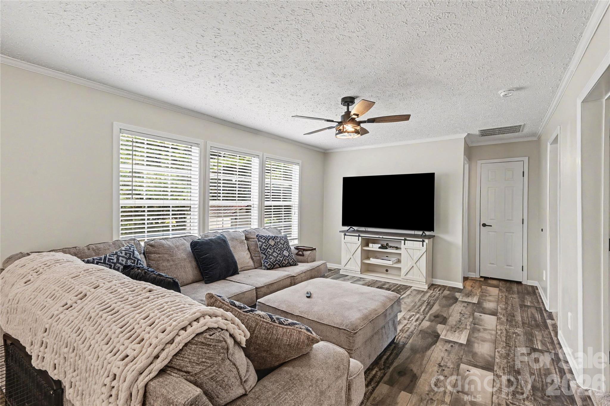 2843 Hopewell Church Road — Sherrills Ford