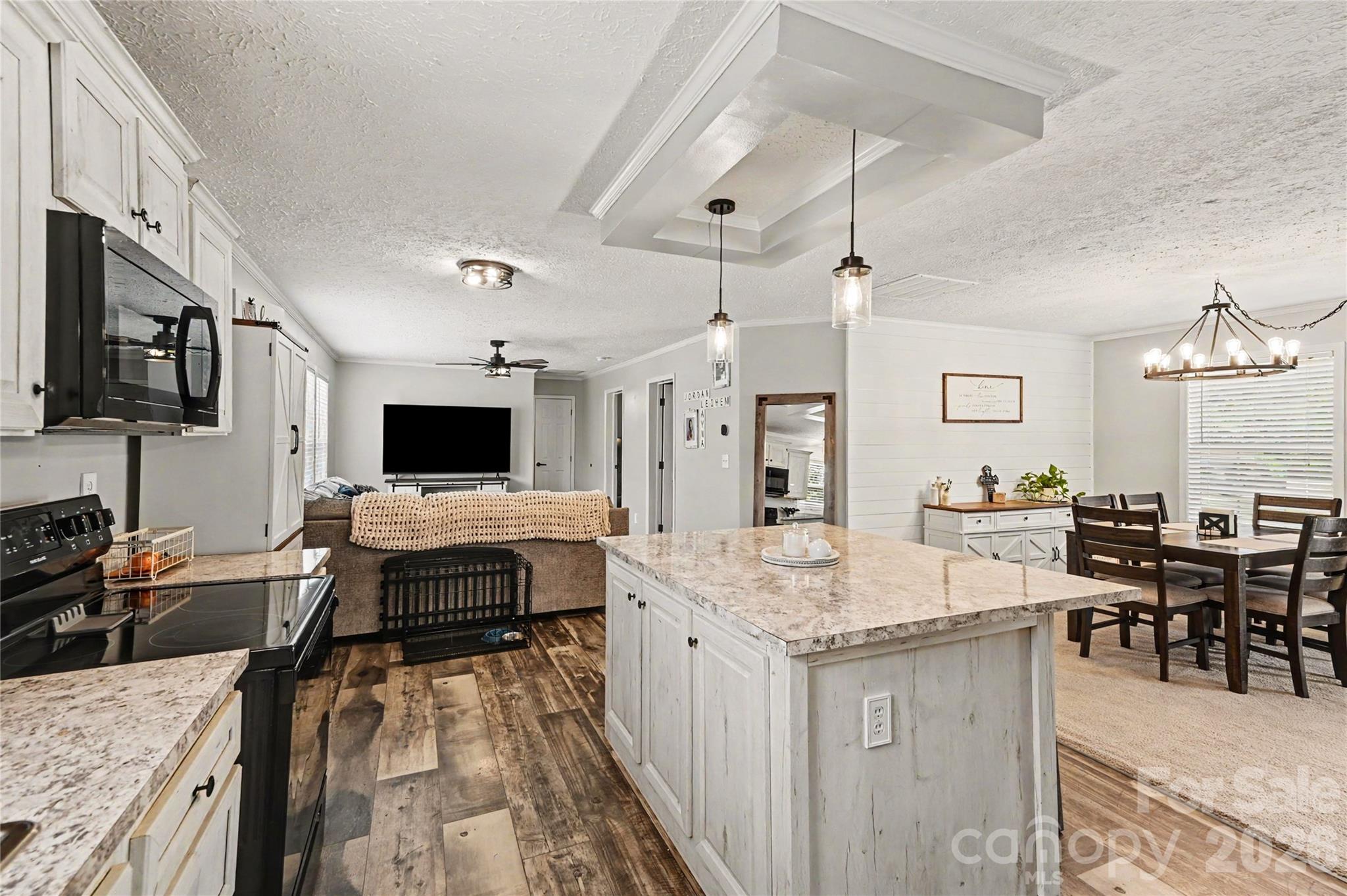 2843 Hopewell Church Road — Sherrills Ford