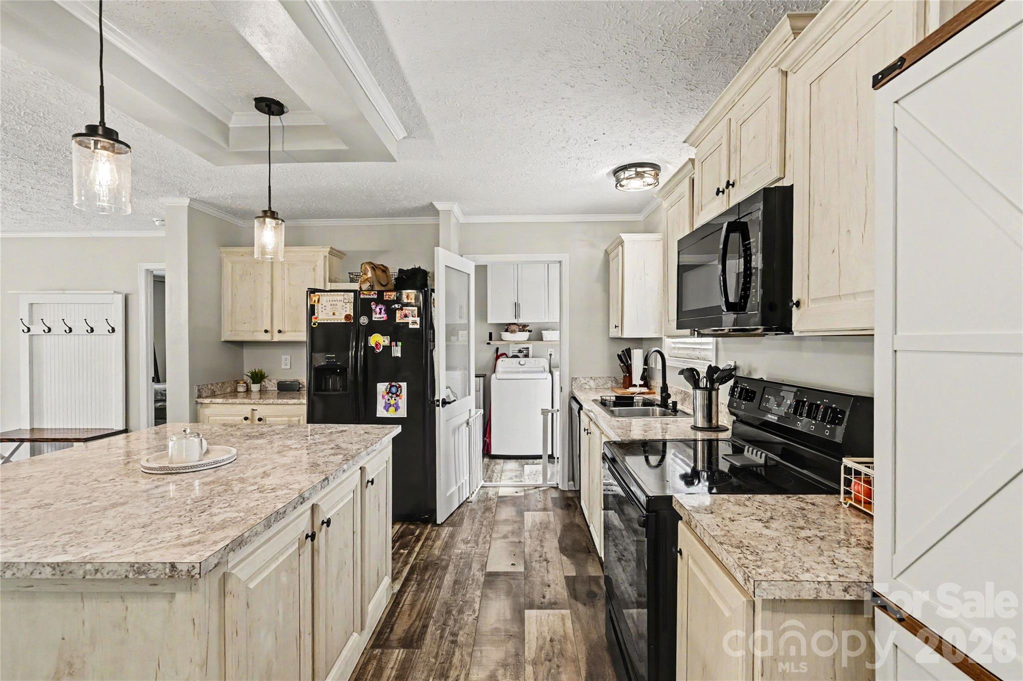 2843 Hopewell Church Road — Sherrills Ford