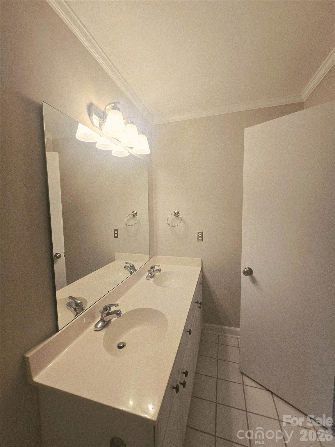 12133 Cartgate Lane — Charlotte