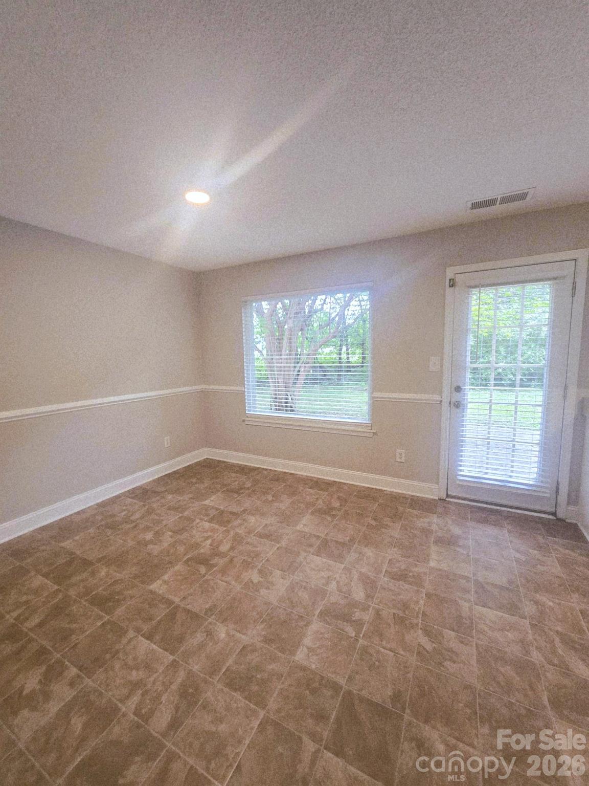 12133 Cartgate Lane — Charlotte