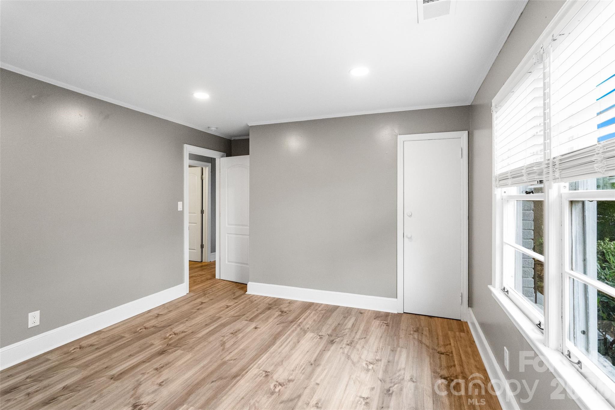 1626 Taylor Avenue — Charlotte