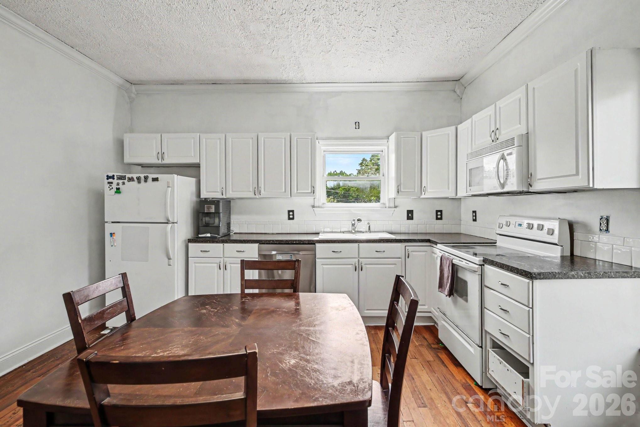 148 S Davie Drive — Mocksville