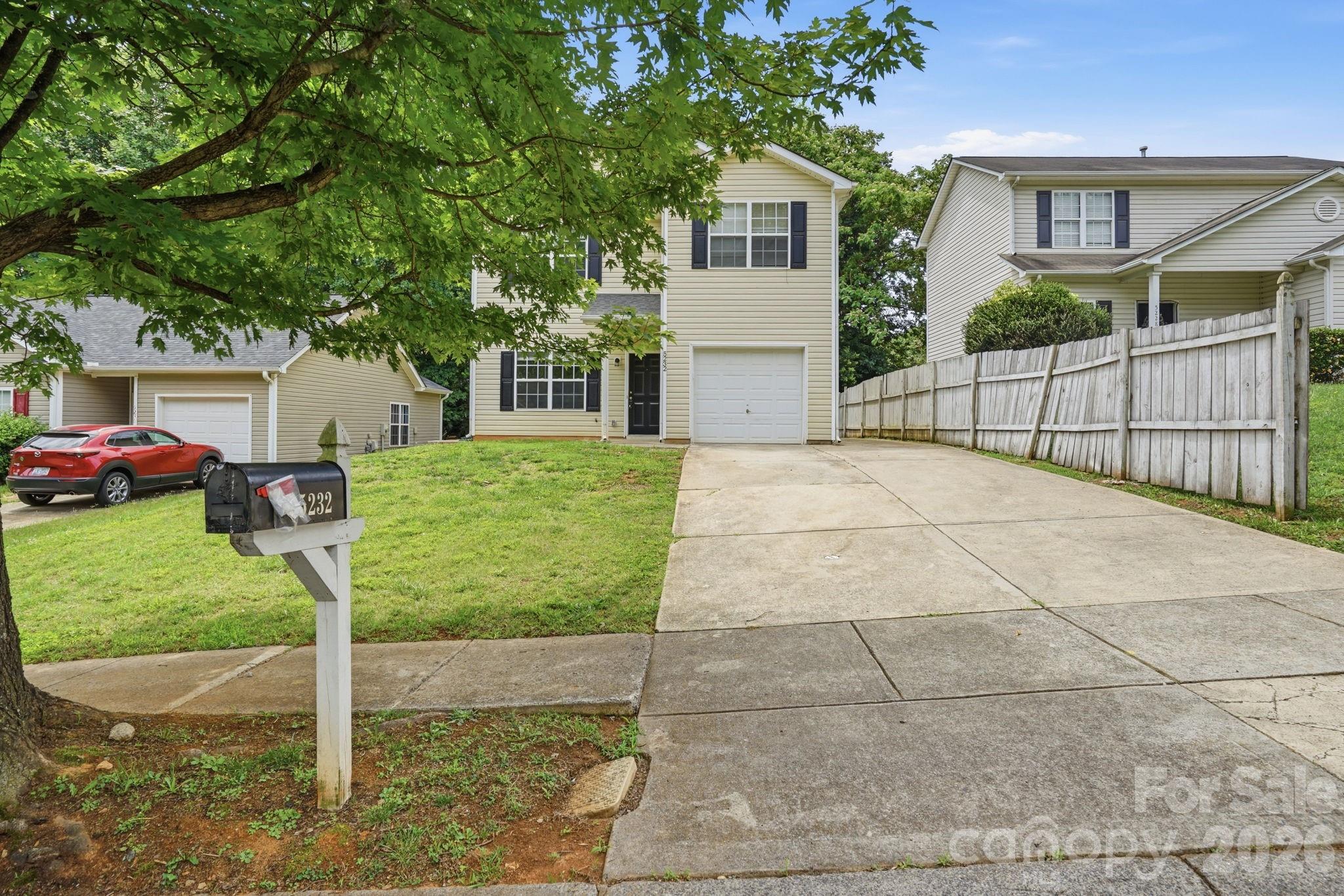 5240 Javitz Road — Charlotte