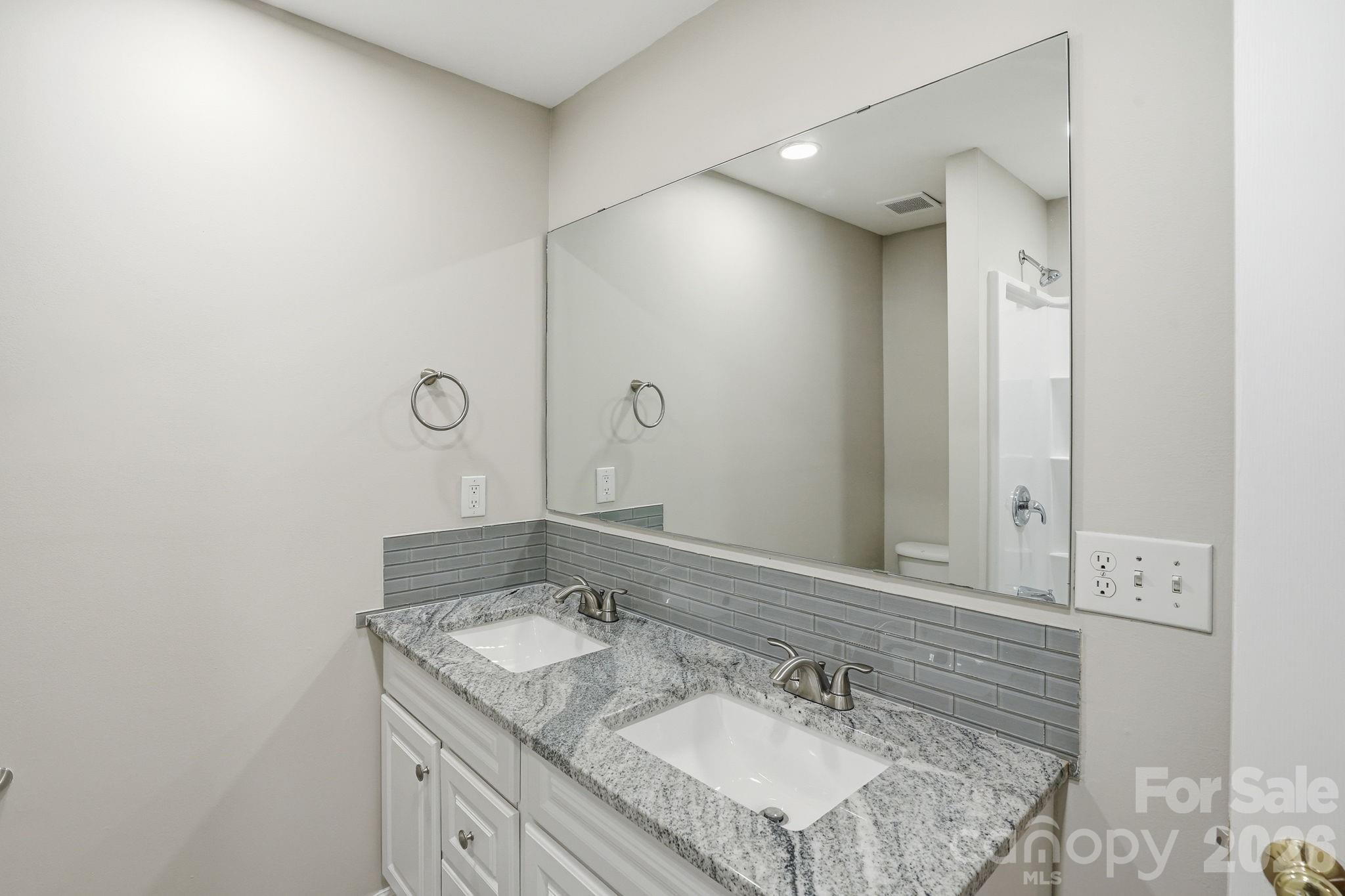 5240 Javitz Road — Charlotte