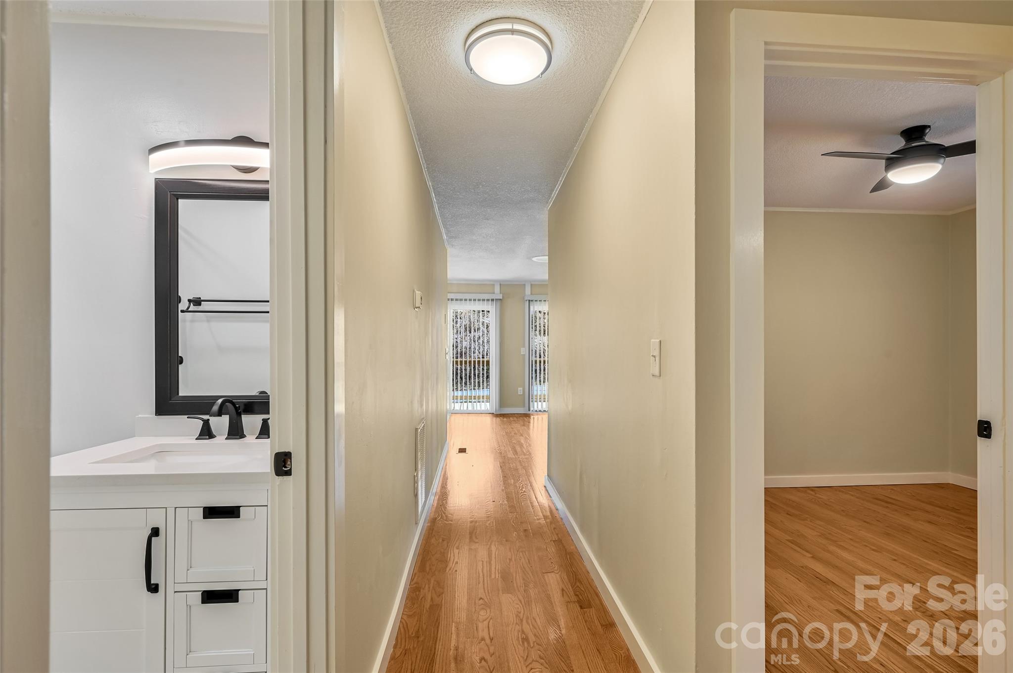 9 Woodfin Avenue — Asheville