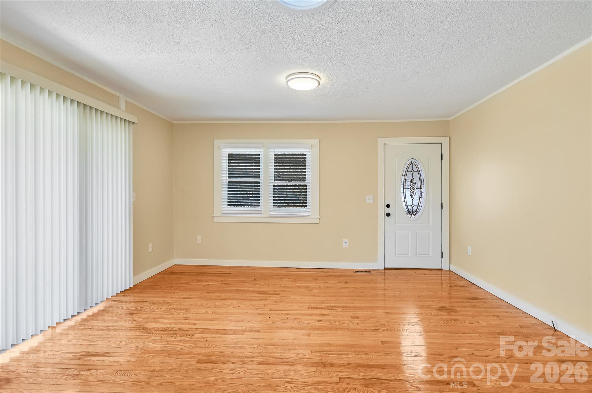 9 Woodfin Avenue — Asheville