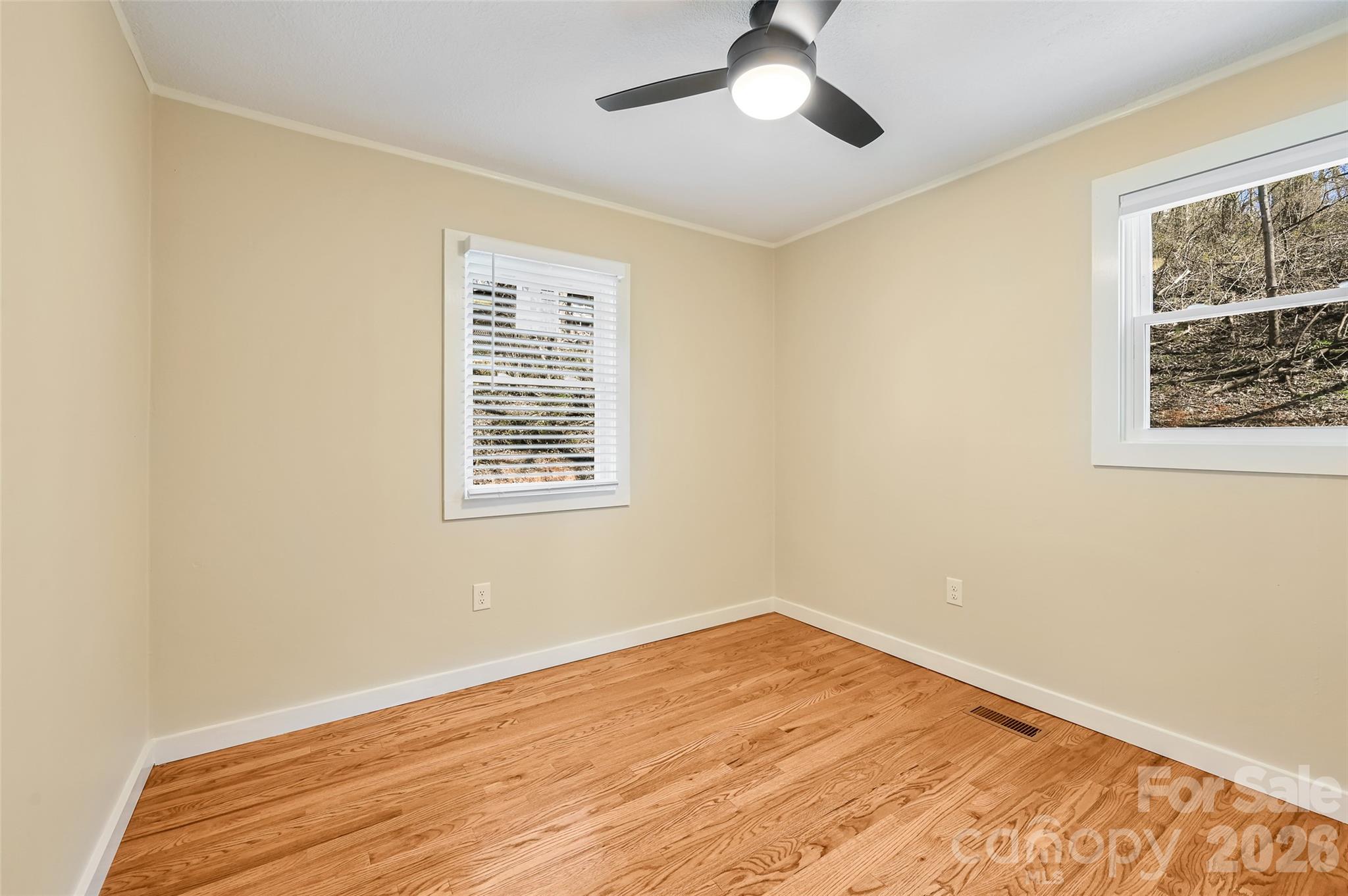 9 Woodfin Avenue — Asheville
