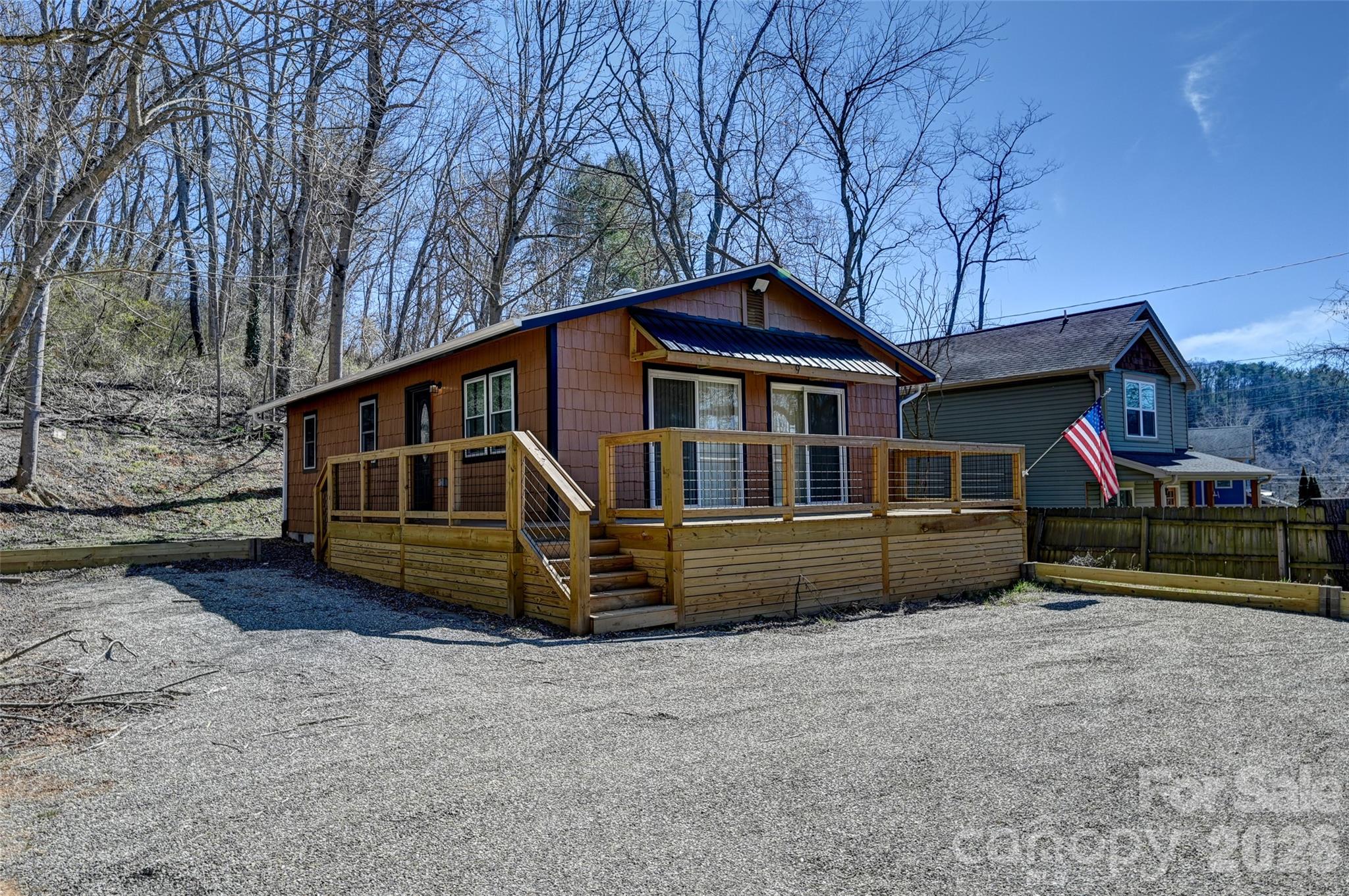 9 Woodfin Avenue — Asheville