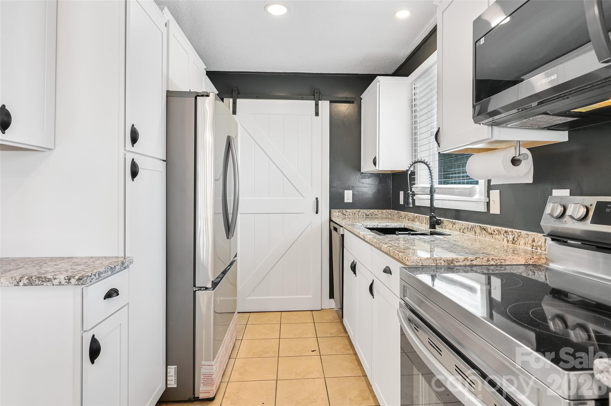 9 Woodfin Avenue — Asheville