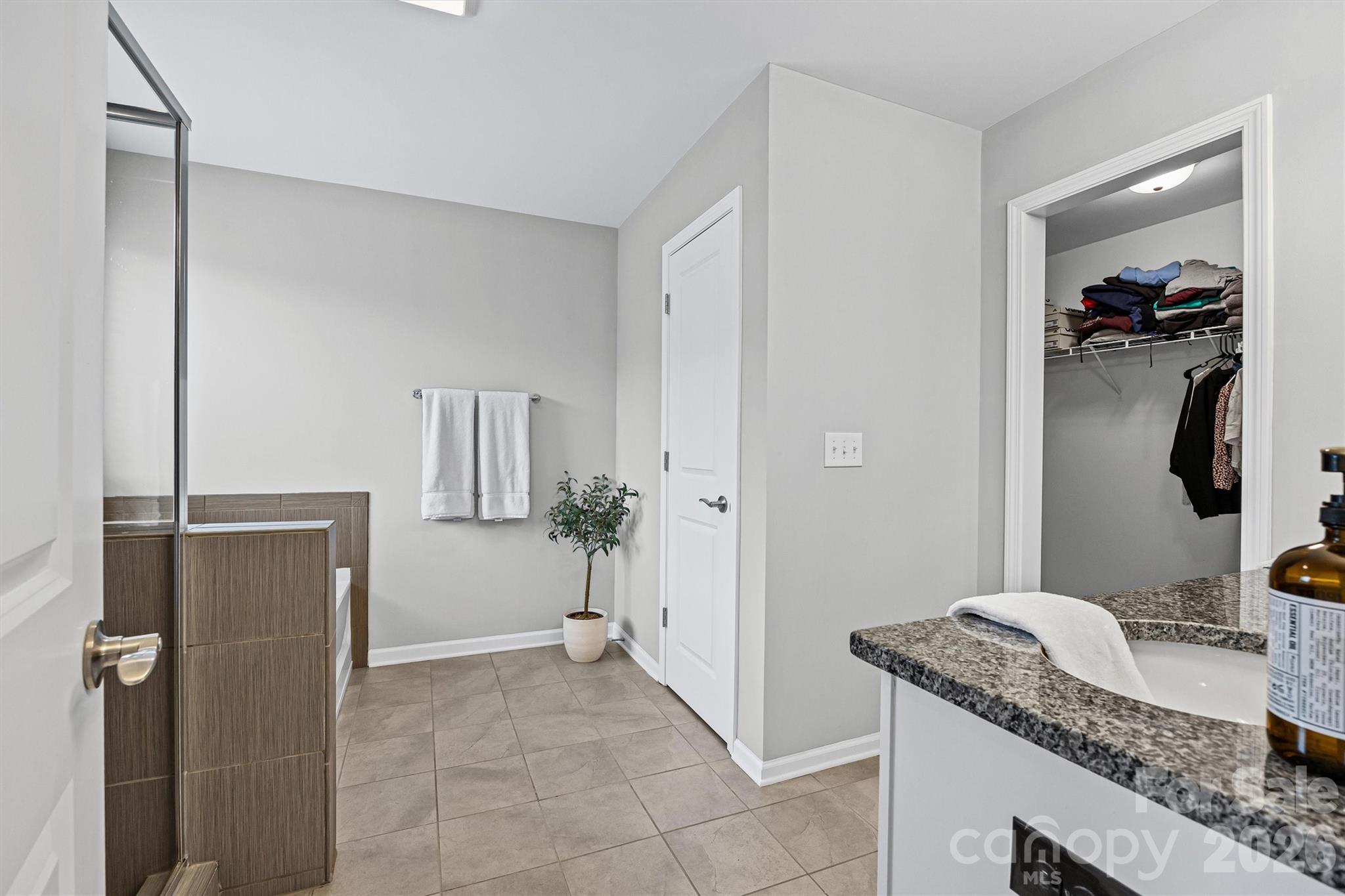 3703 Jacinta Court — Tega Cay