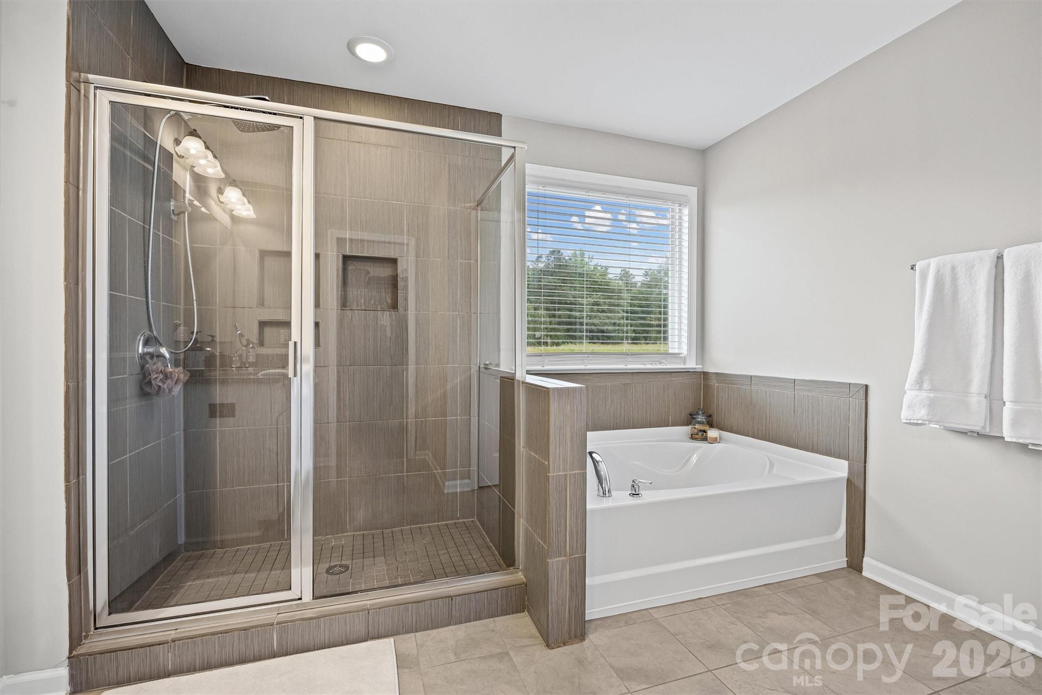 3703 Jacinta Court — Tega Cay