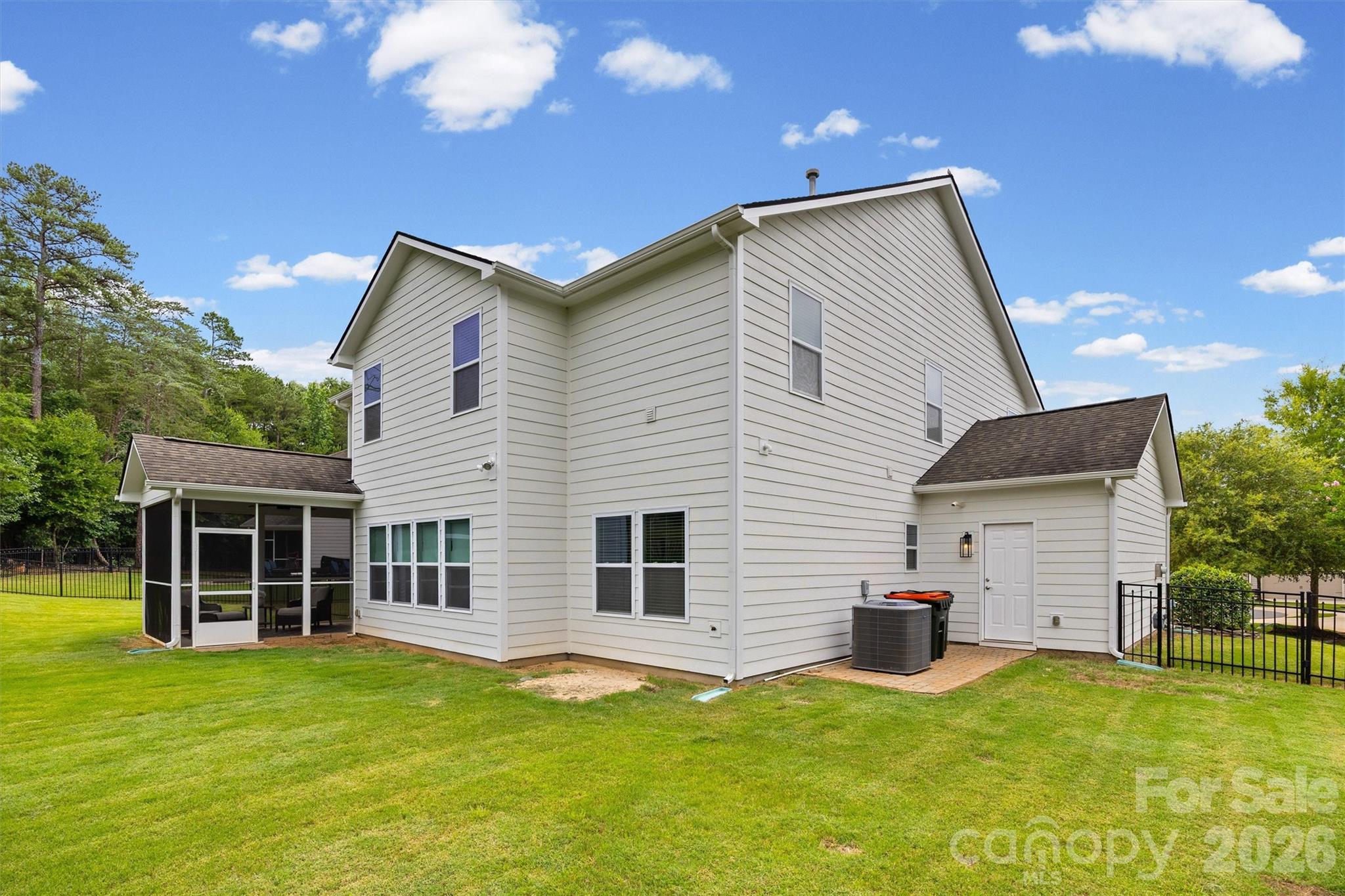 3703 Jacinta Court — Tega Cay