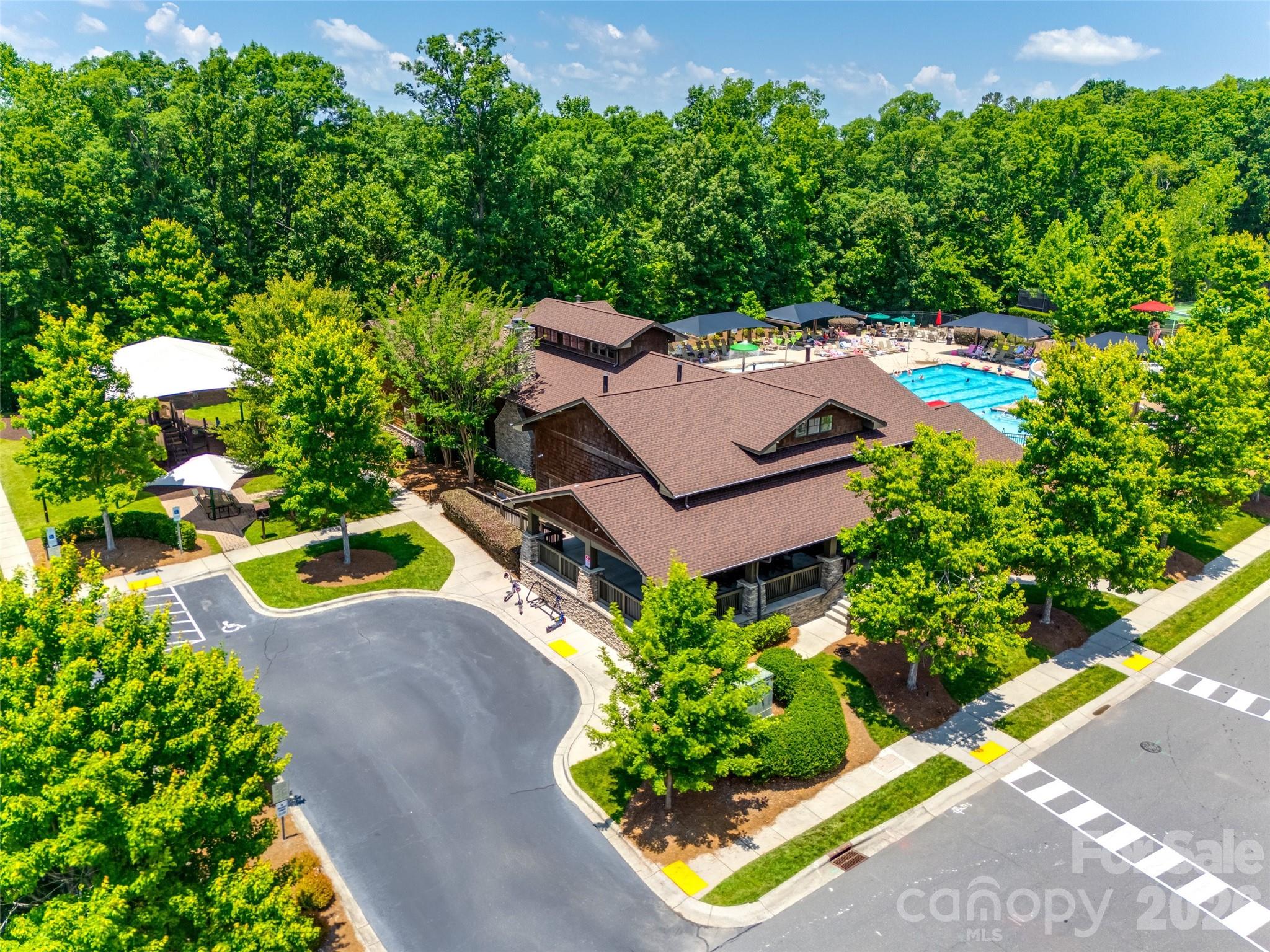 3703 Jacinta Court — Tega Cay