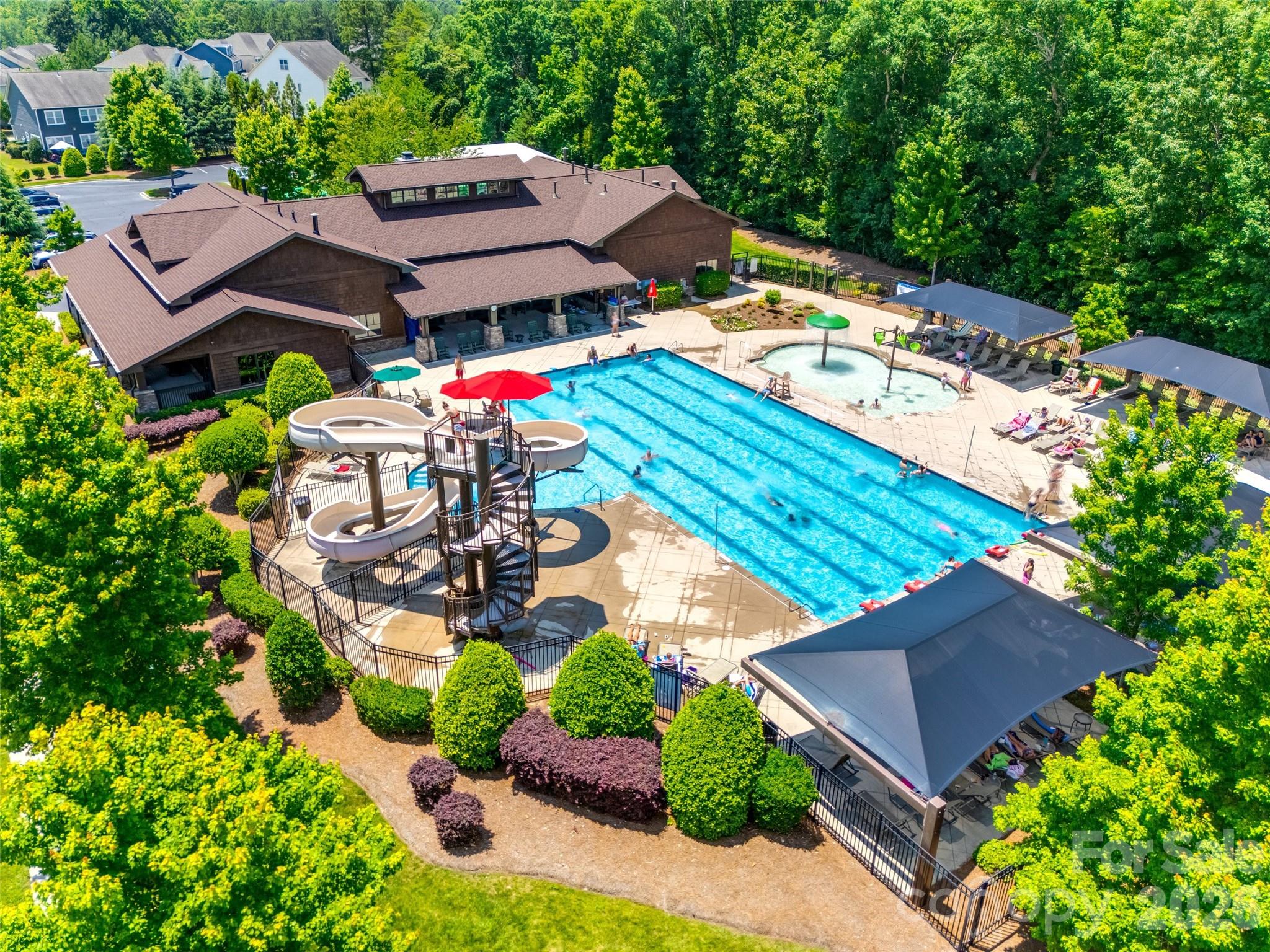 3703 Jacinta Court — Tega Cay