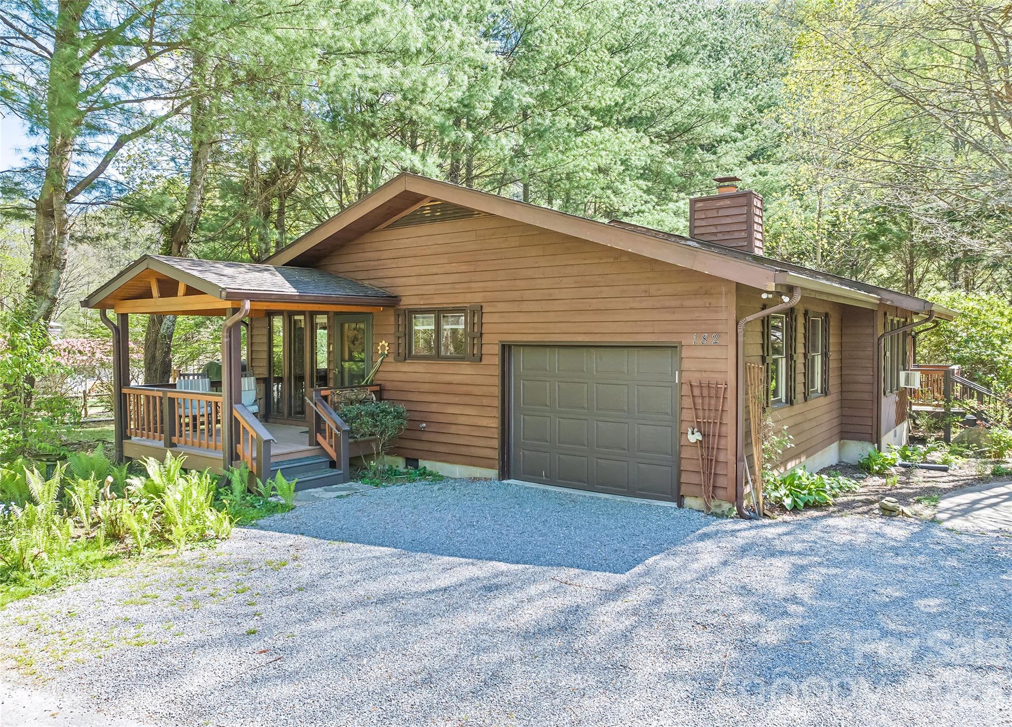 182 Laurel Branch Road — Maggie Valley