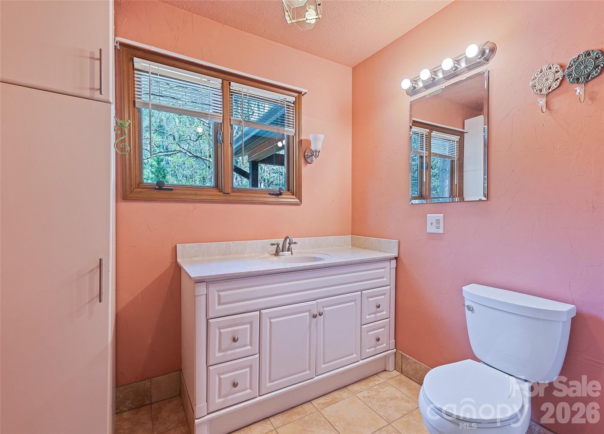 182 Laurel Branch Road — Maggie Valley