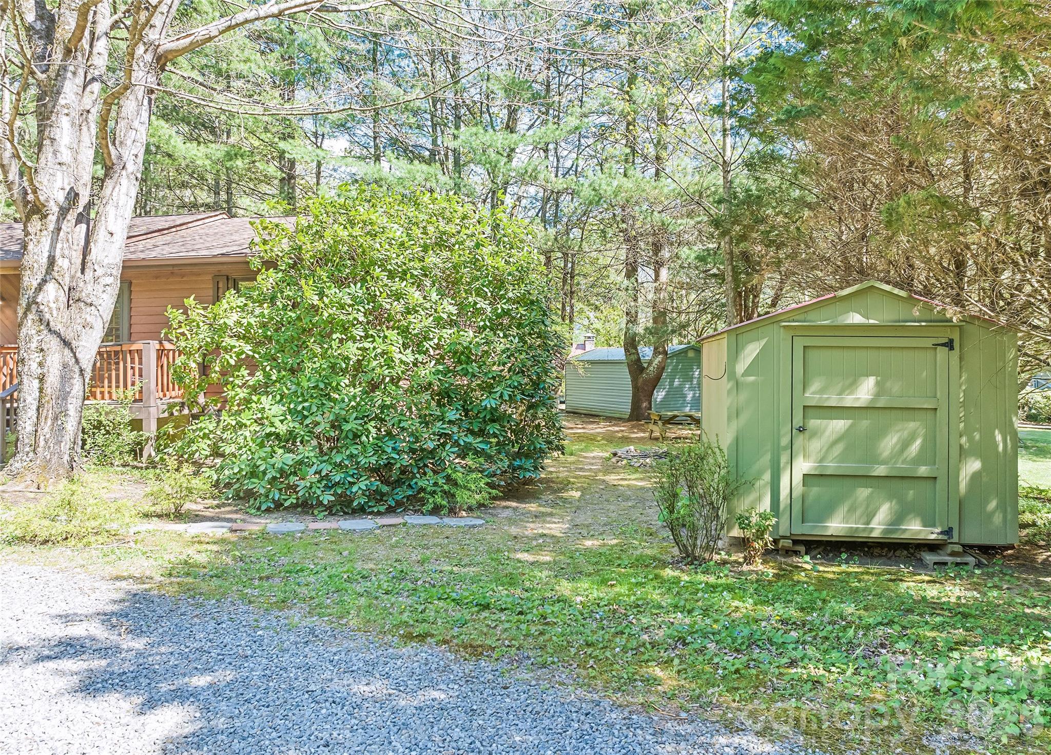182 Laurel Branch Road — Maggie Valley