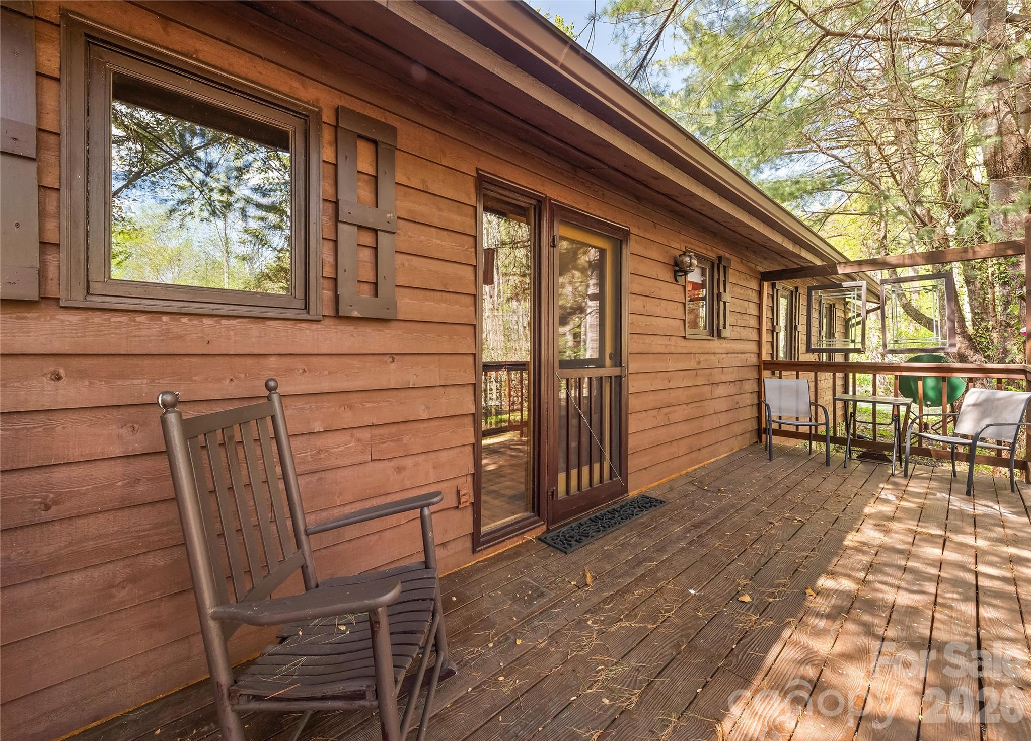 182 Laurel Branch Road — Maggie Valley