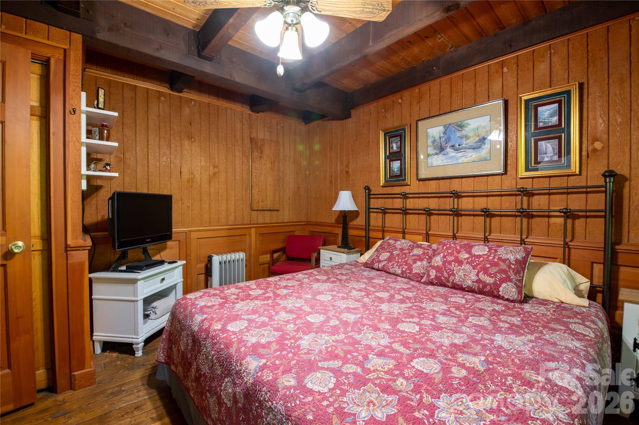 152 Middle Creek Cove — Burnsville