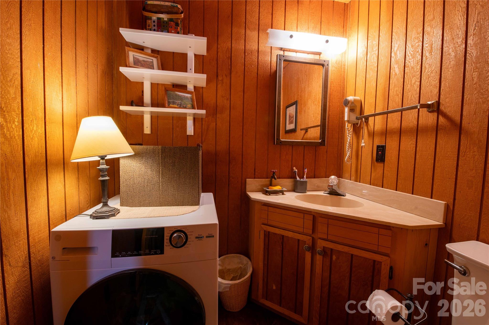 152 Middle Creek Cove — Burnsville