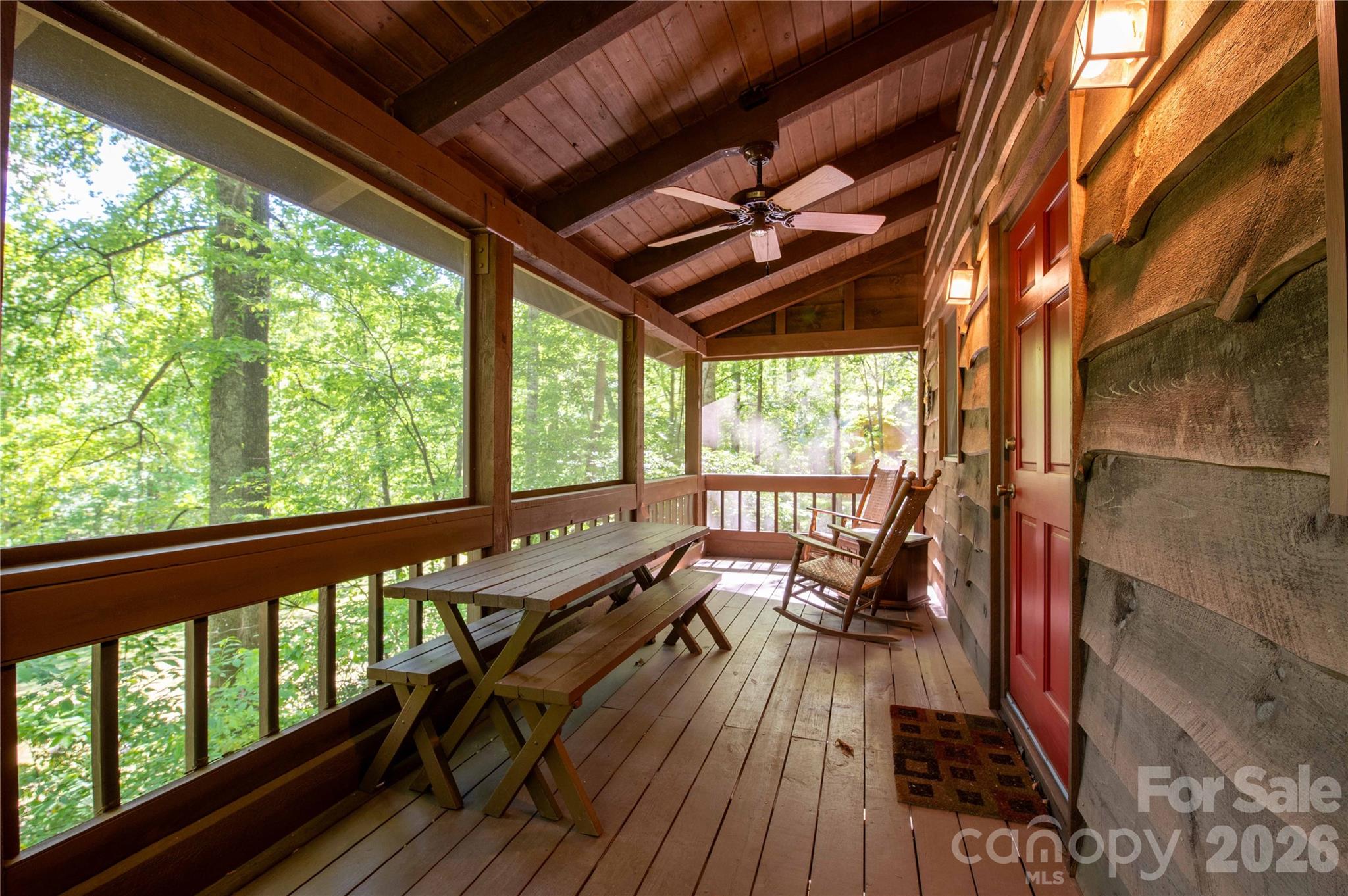 152 Middle Creek Cove — Burnsville