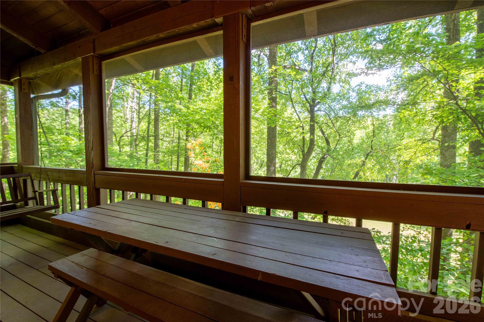 152 Middle Creek Cove — Burnsville