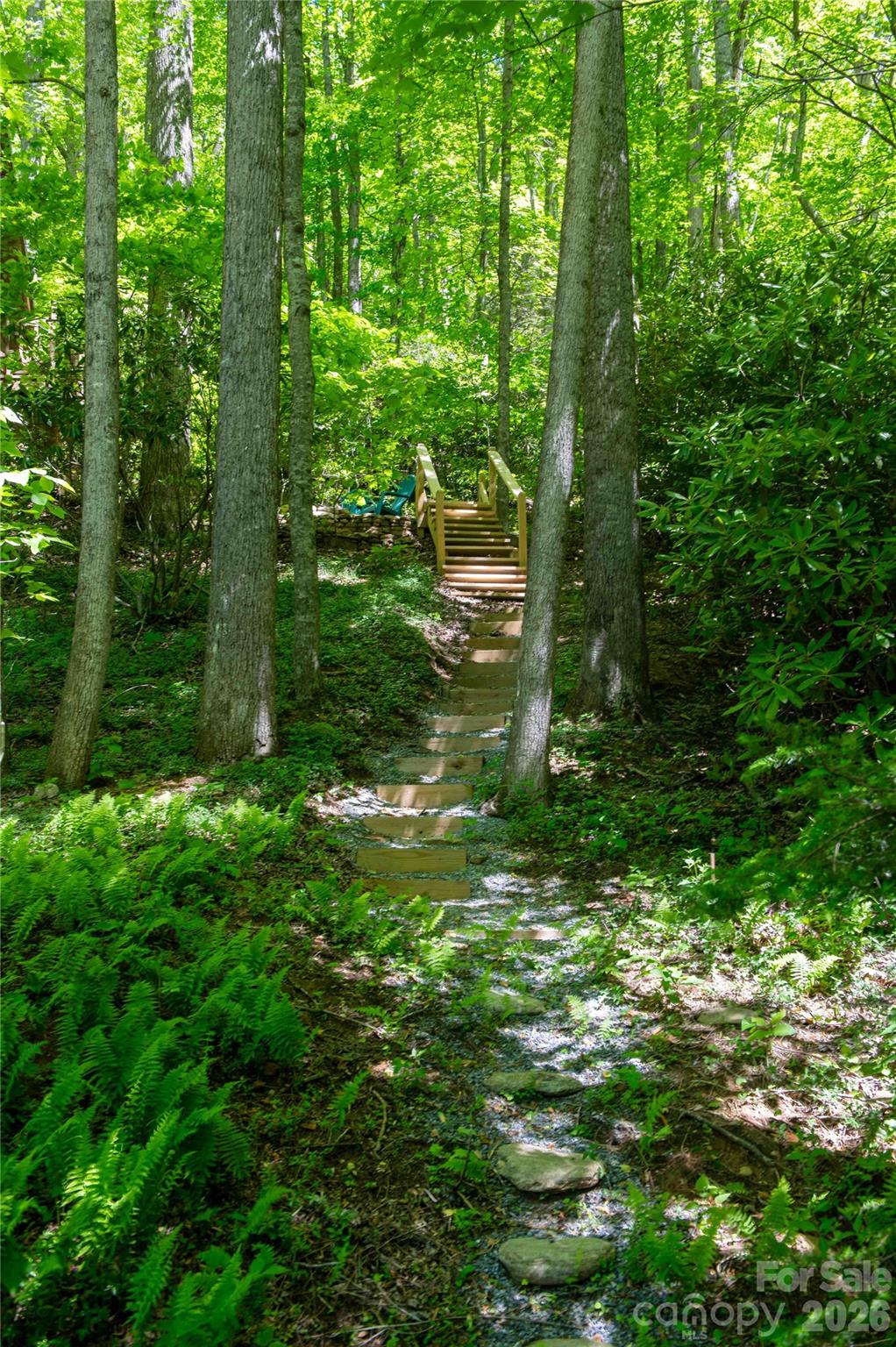 152 Middle Creek Cove — Burnsville