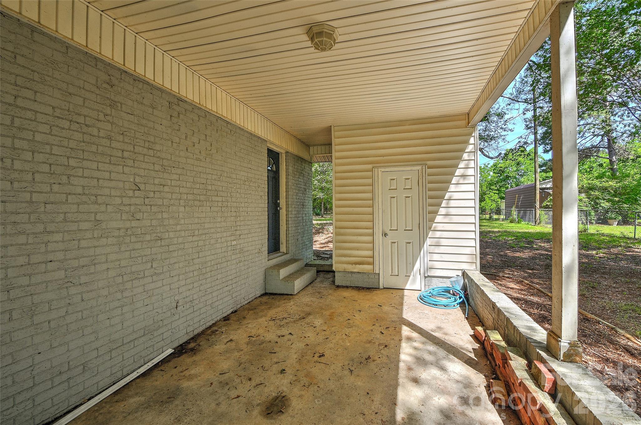 2515 Carroll Street — Monroe
