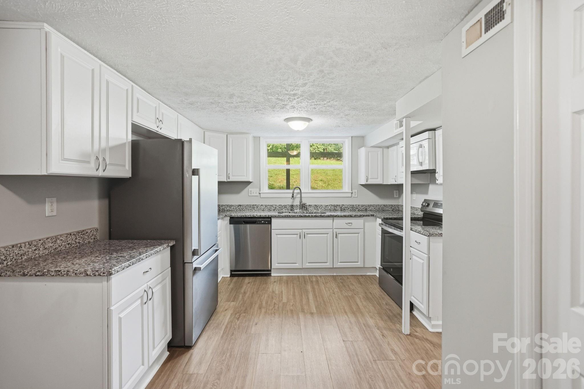 1120 Rita Avenue — Statesville