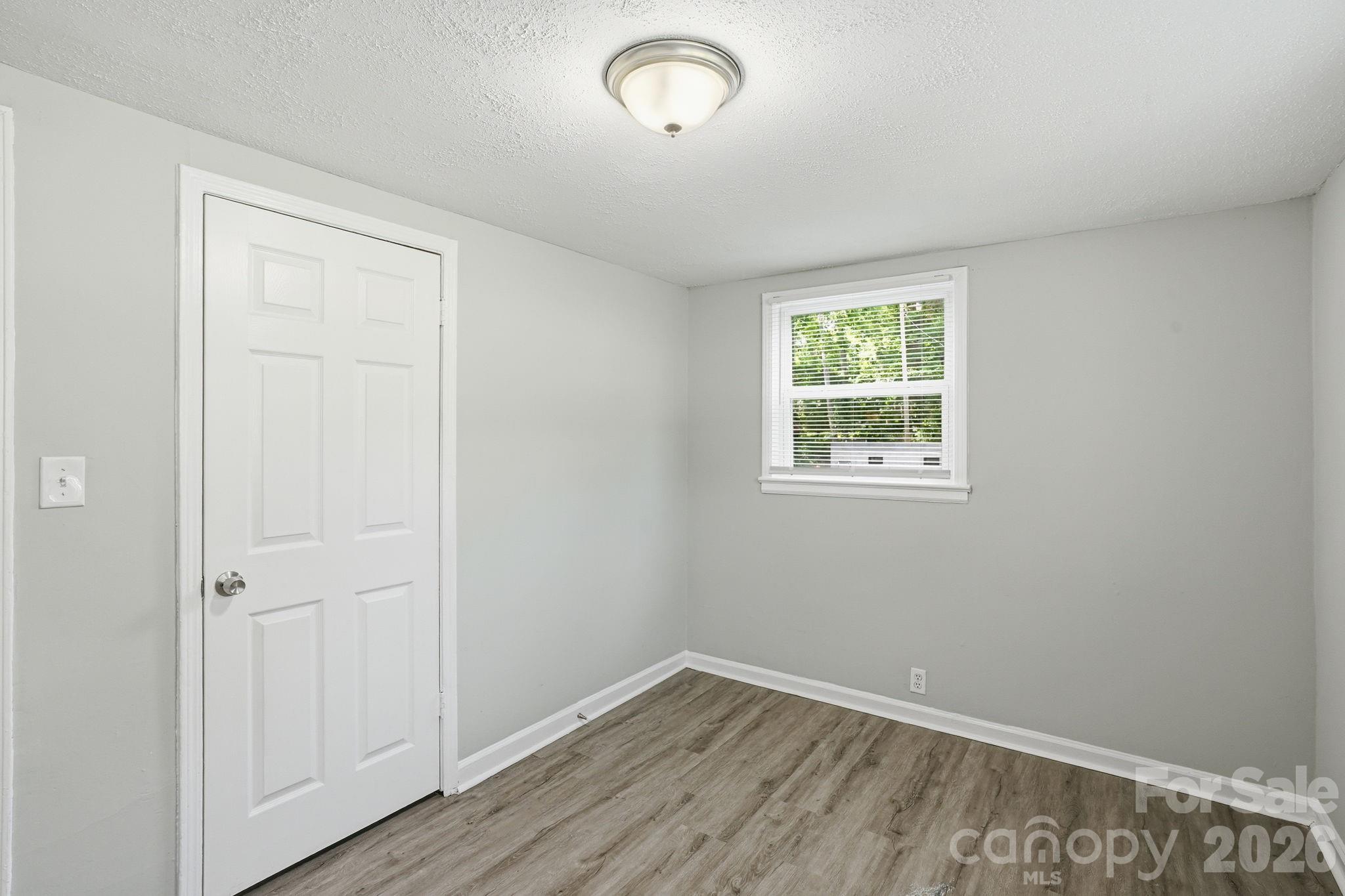1120 Rita Avenue — Statesville