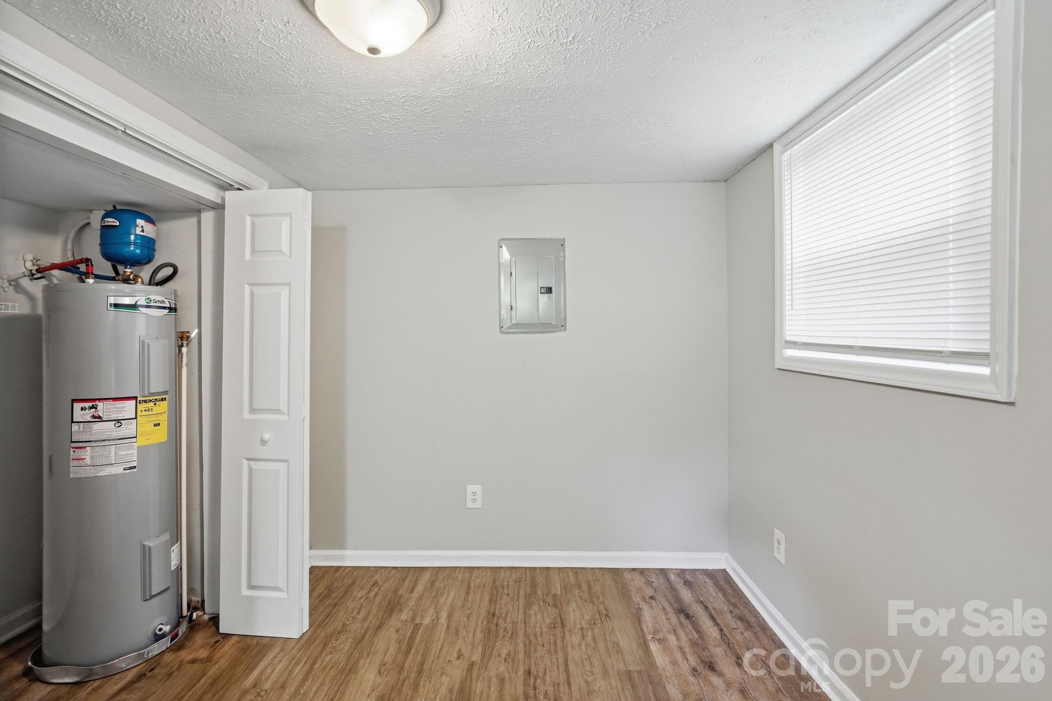 1120 Rita Avenue — Statesville
