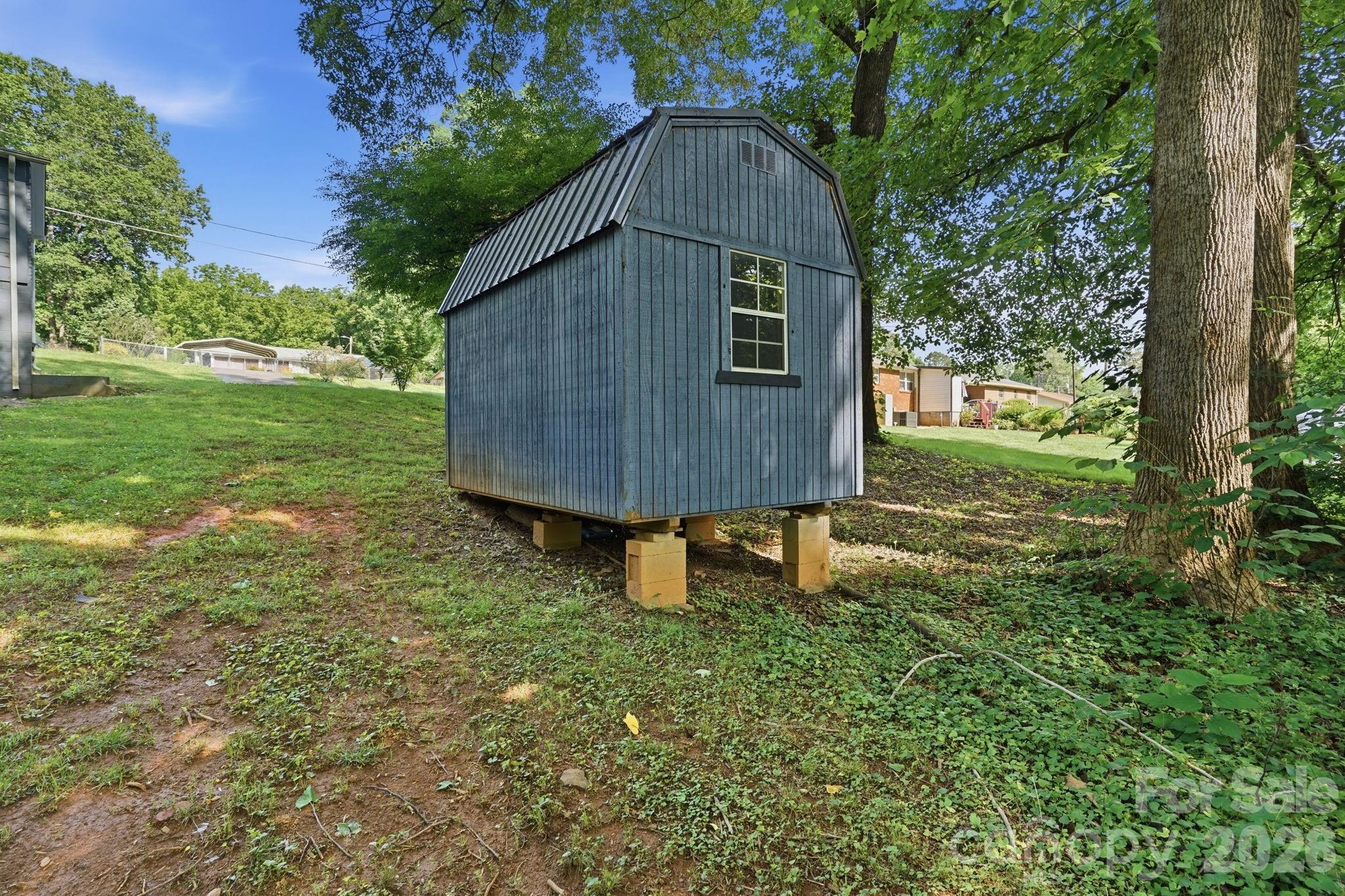 1120 Rita Avenue — Statesville