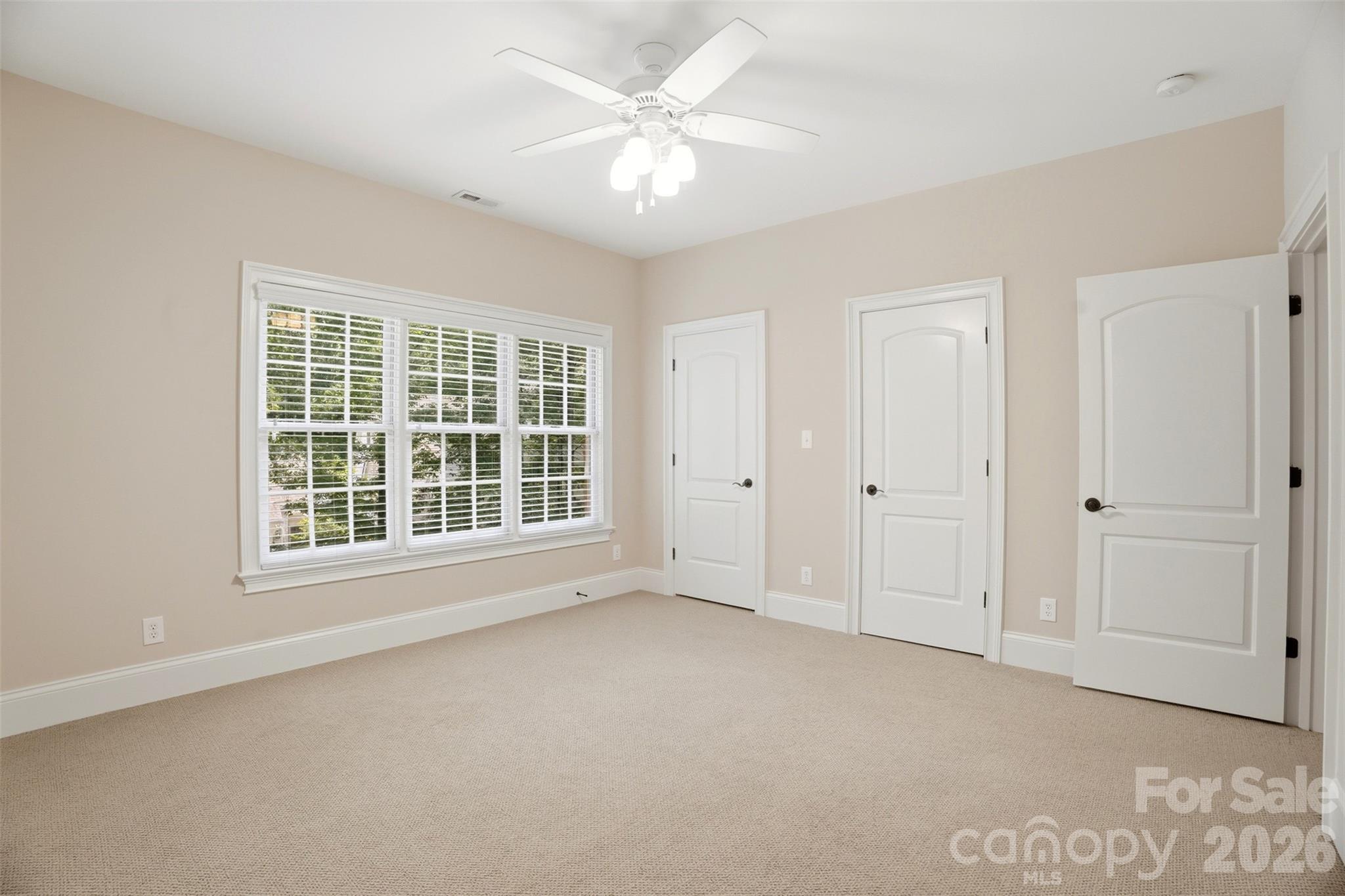 1405 Elmsford Lane — Matthews