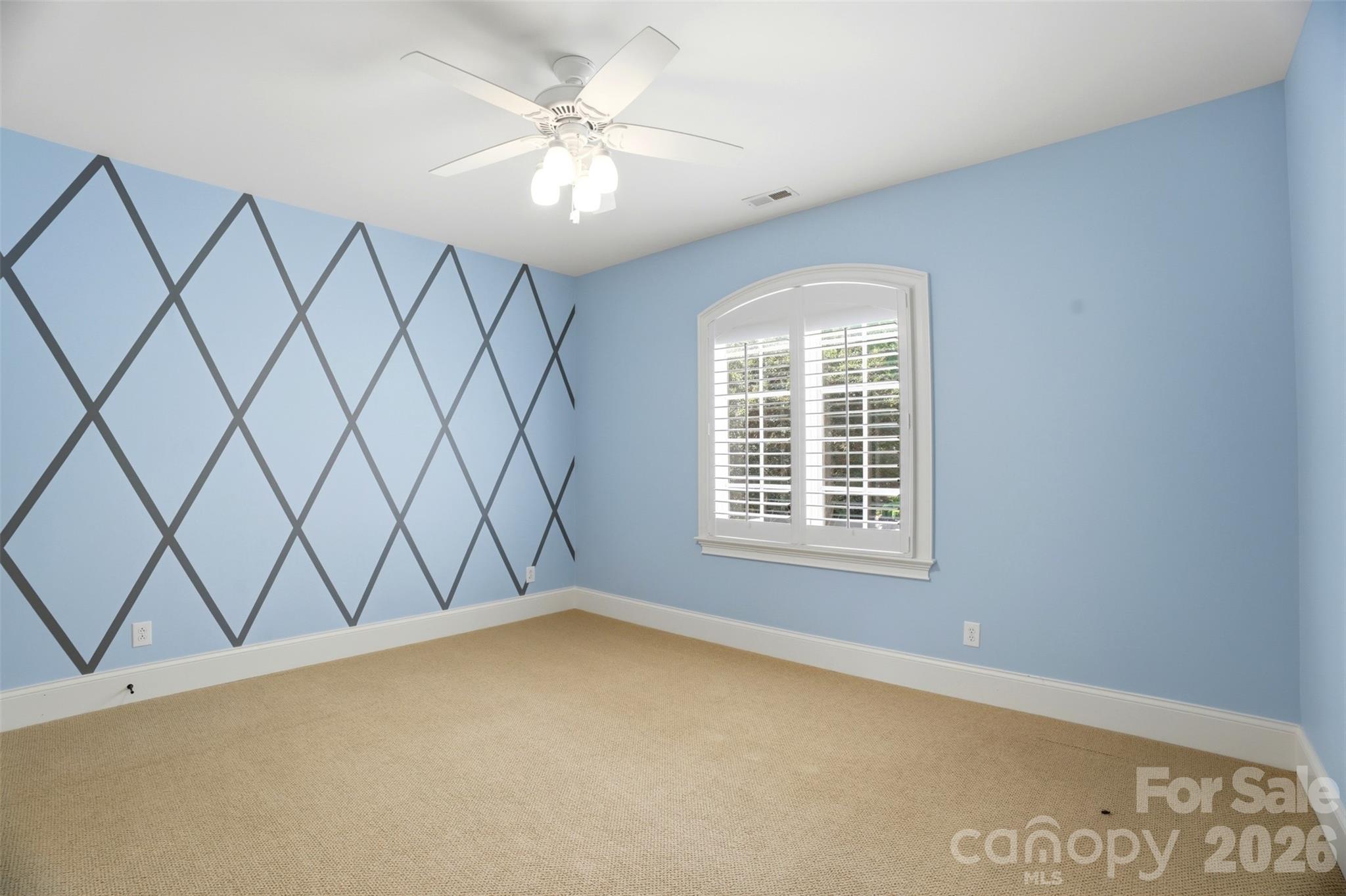 1405 Elmsford Lane — Matthews