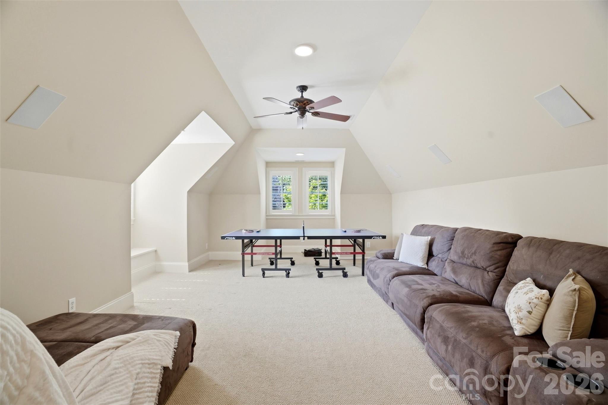 1405 Elmsford Lane — Matthews
