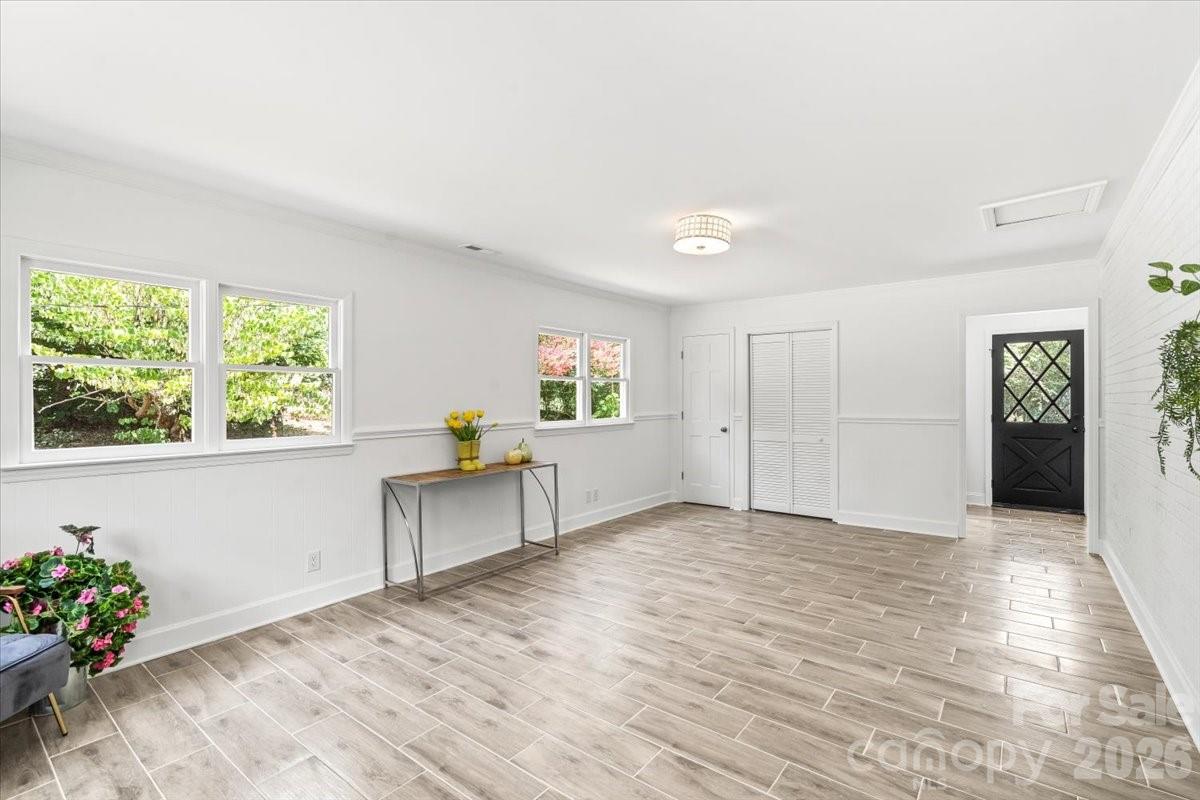 1614 Kenmore Drive — Statesville
