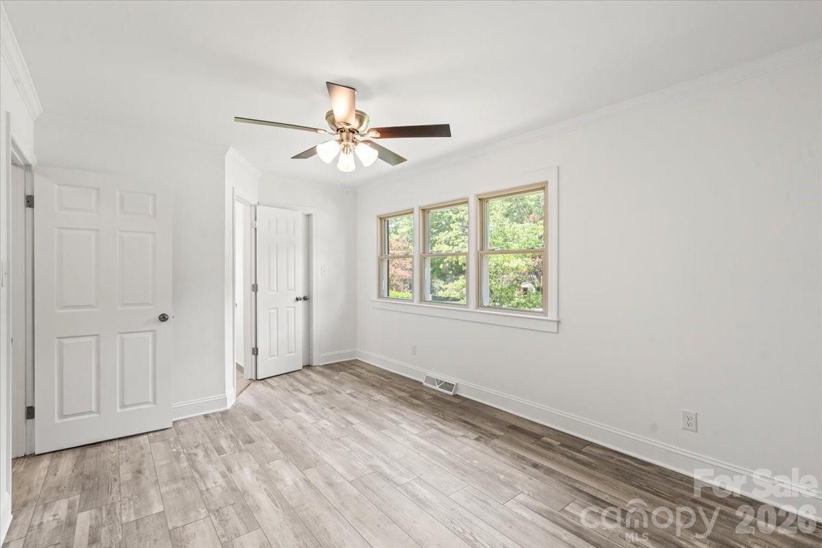 1614 Kenmore Drive — Statesville