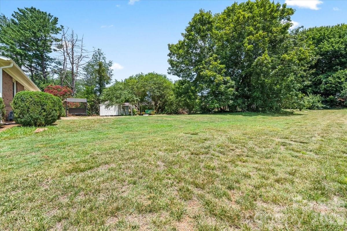 1614 Kenmore Drive — Statesville