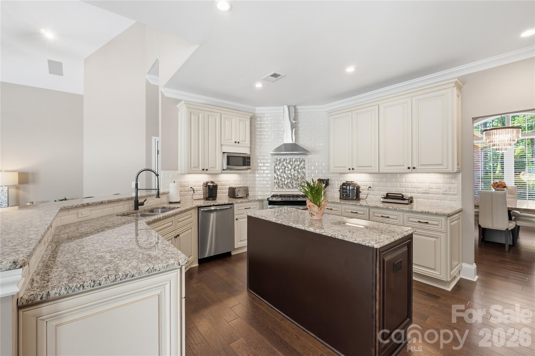 6410 Harbor Oaks Drive — Denver