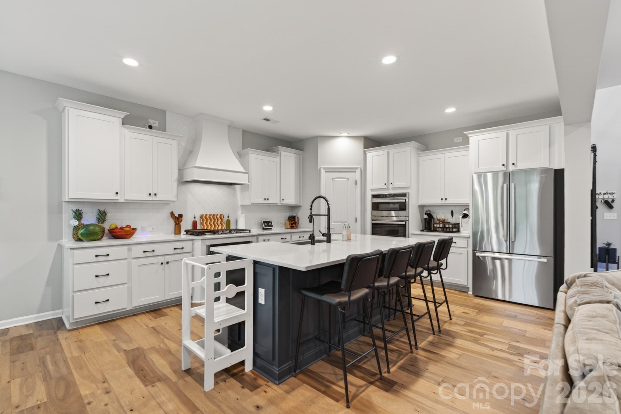 5100 Watercrest Trail — Belmont
