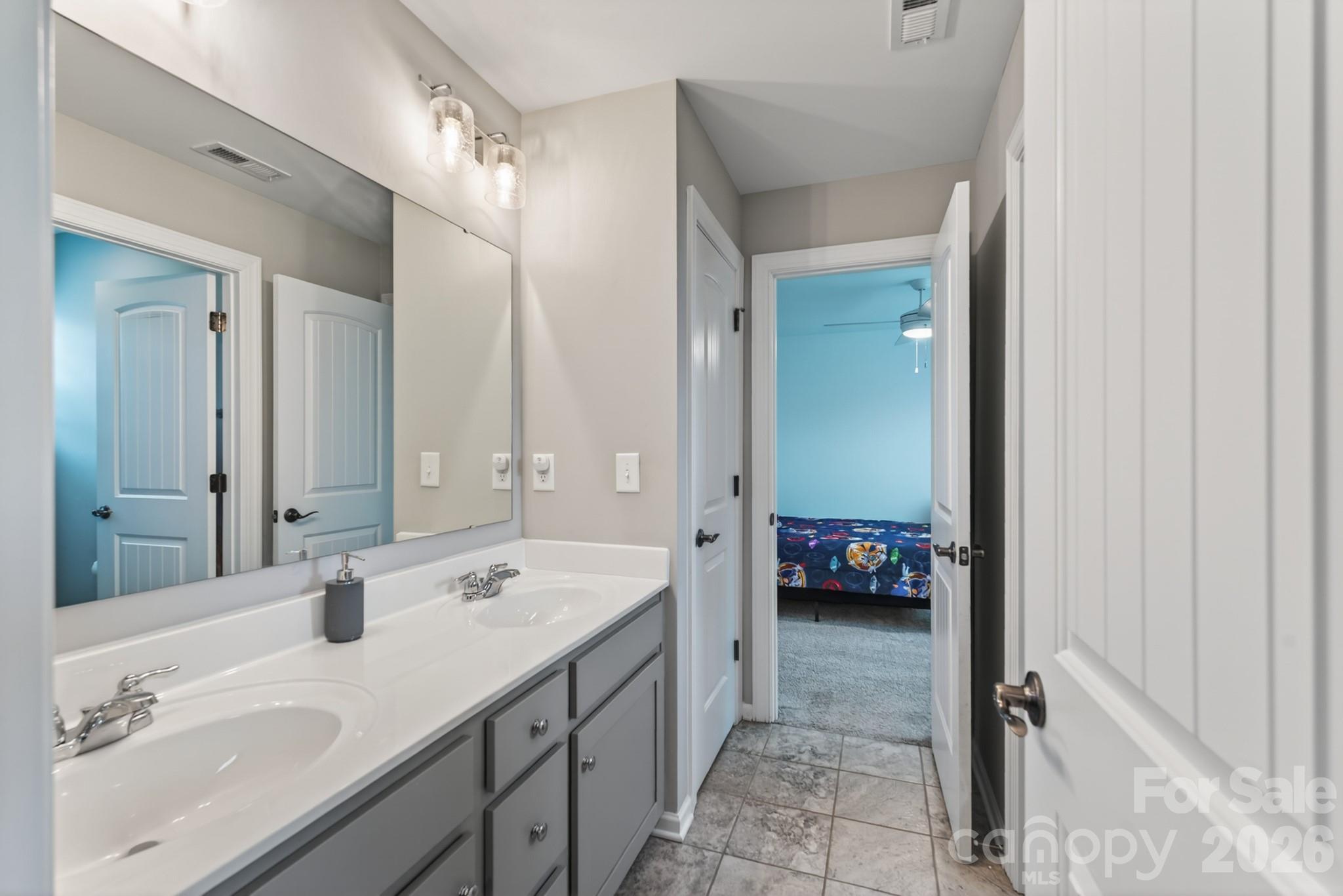 5100 Watercrest Trail — Belmont