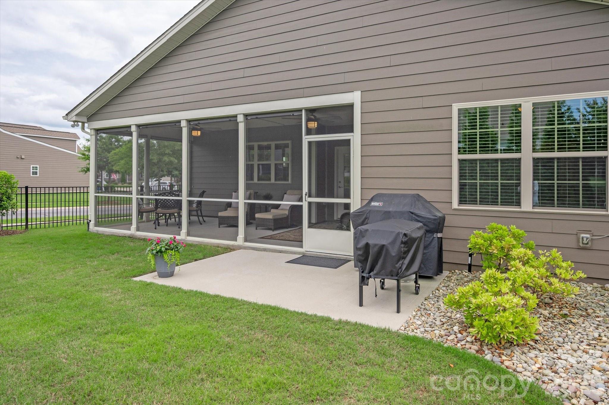 1688 Tranquility Boulevard — Lancaster