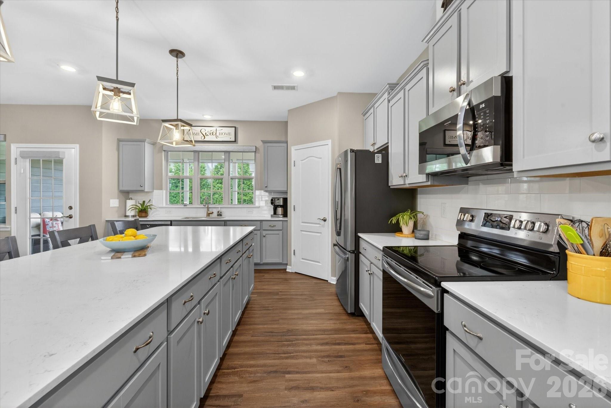 1688 Tranquility Boulevard — Lancaster