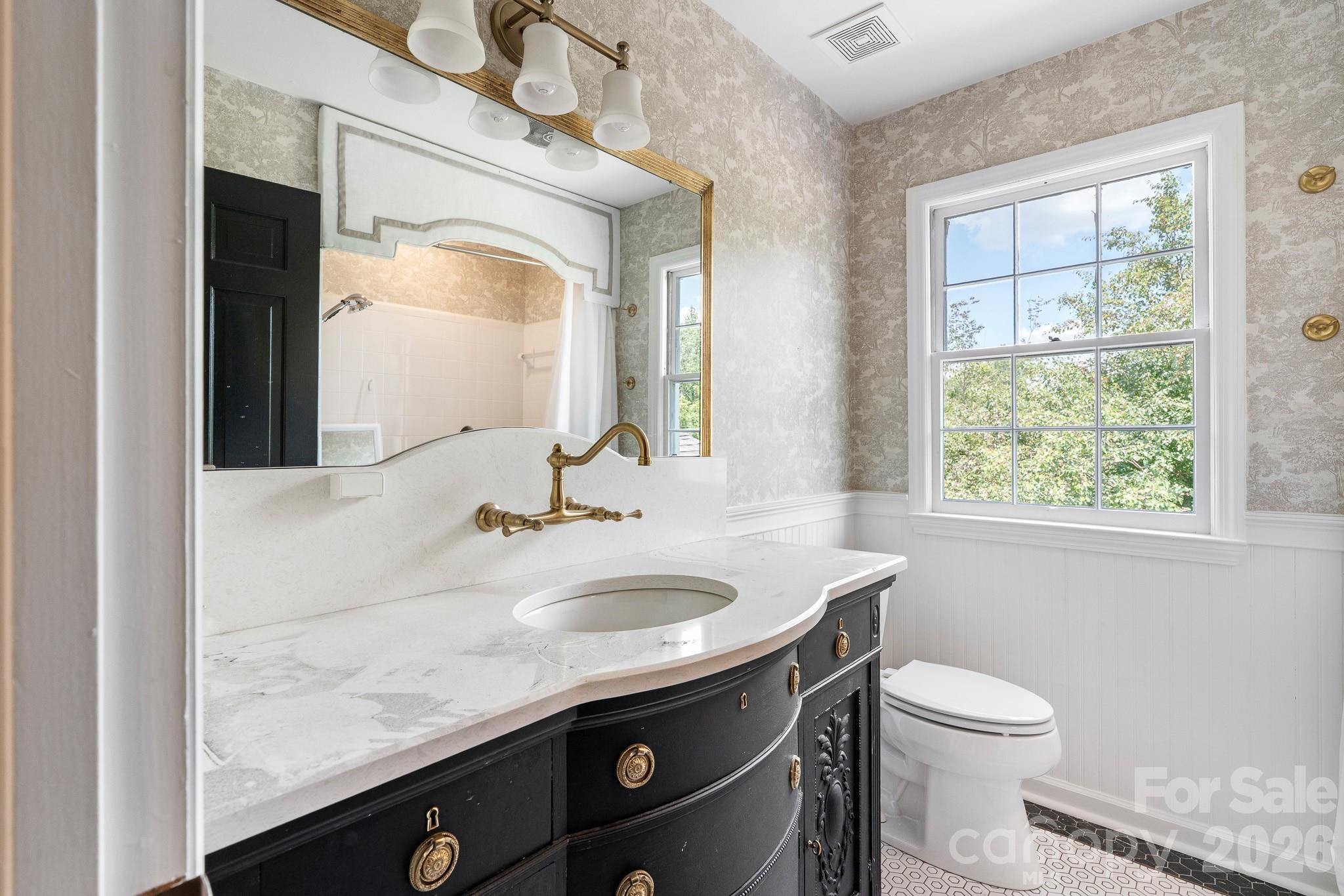 408 N Providence Street — Waxhaw