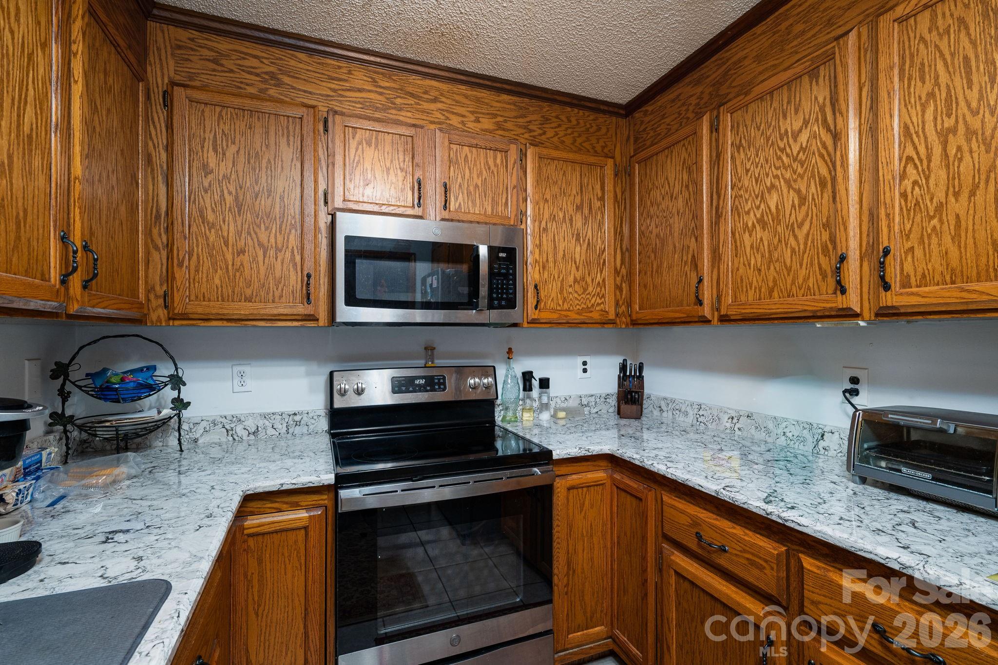 3815 Wild Cherry Road — Shelby