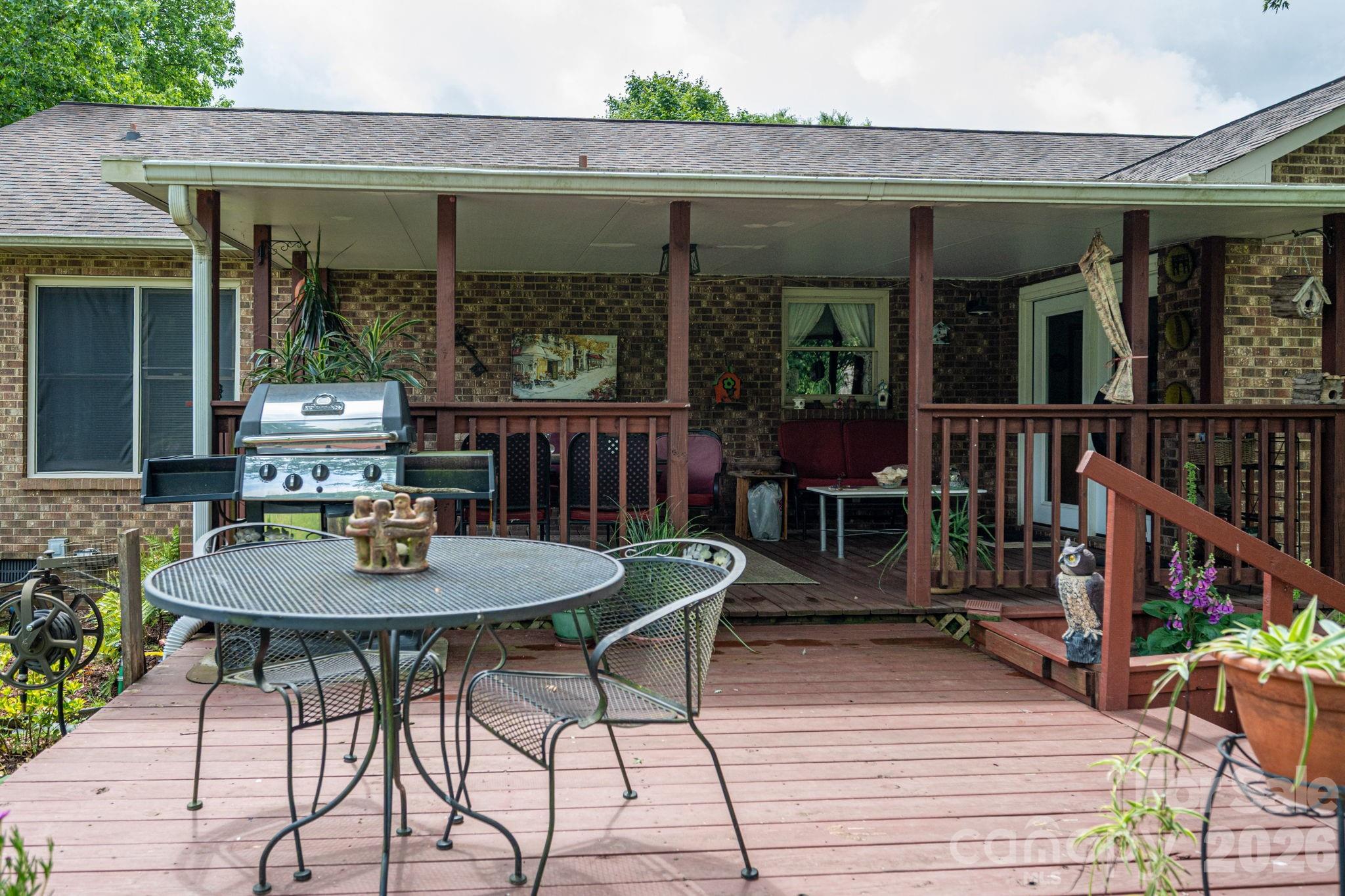 3815 Wild Cherry Road — Shelby